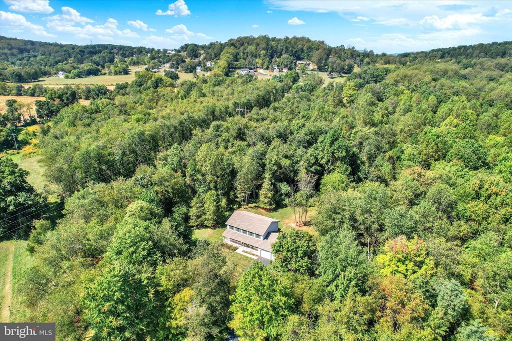 Photo of 1735 Temple School Road, DOVER, PA 17315 (MLS # PAYK2090302)