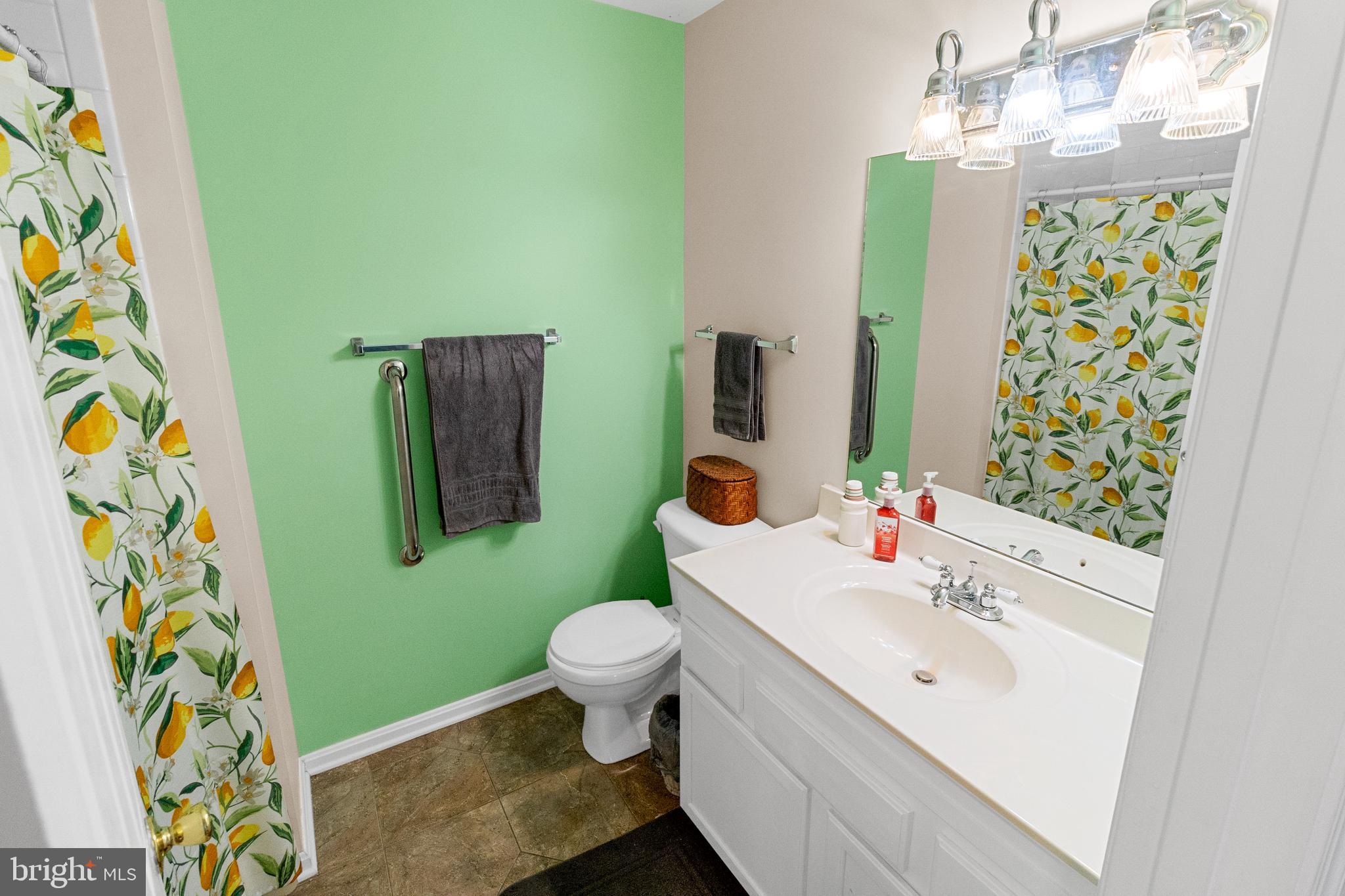 HAMMONDS MILL - Residential