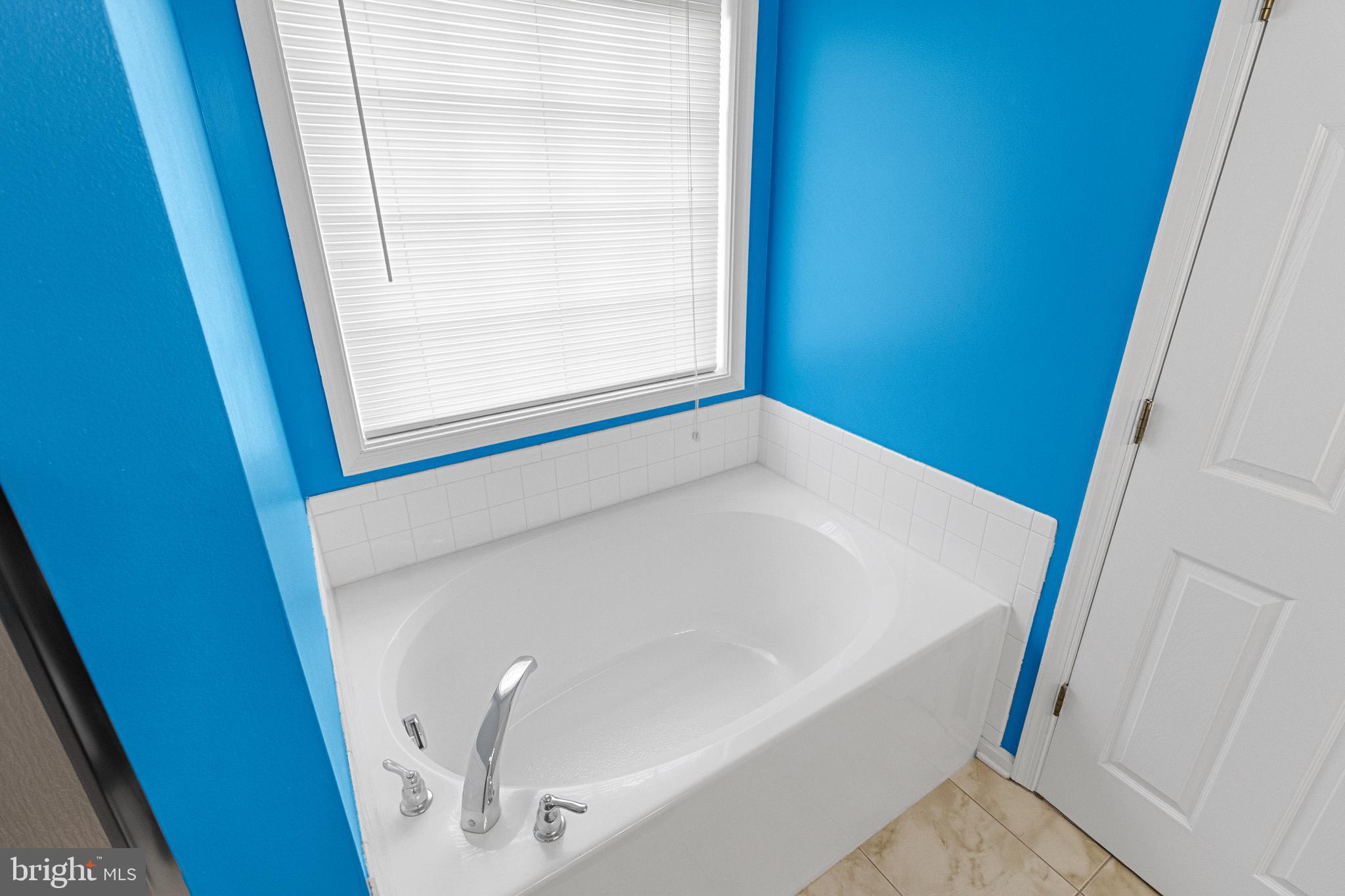 HAMMONDS MILL - Residential