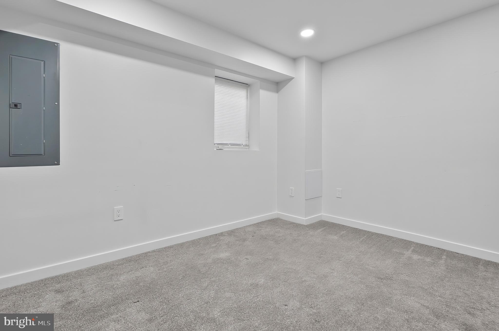 PATTERSON PARK - Residential Lease