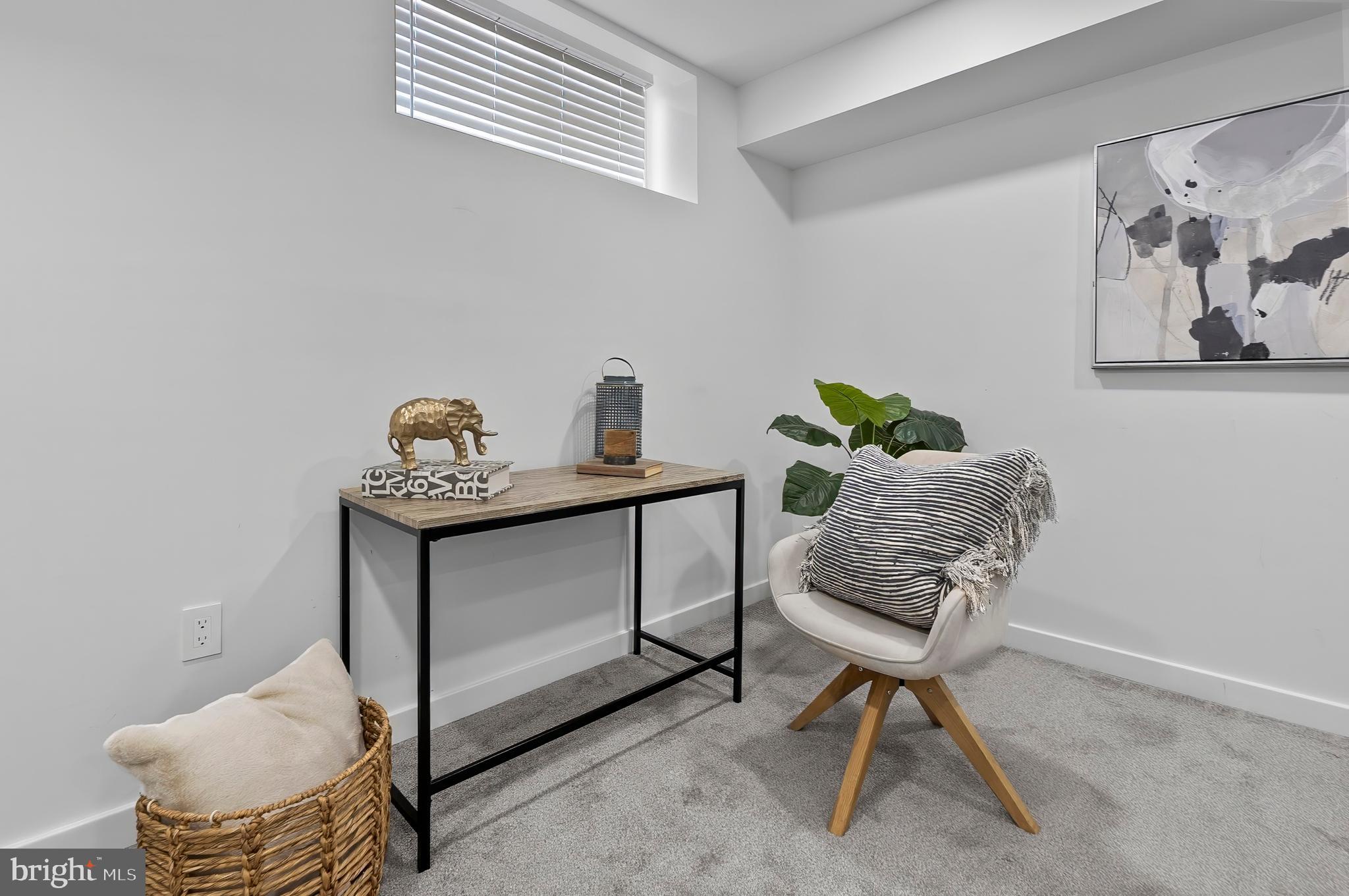 PATTERSON PARK - Residential Lease