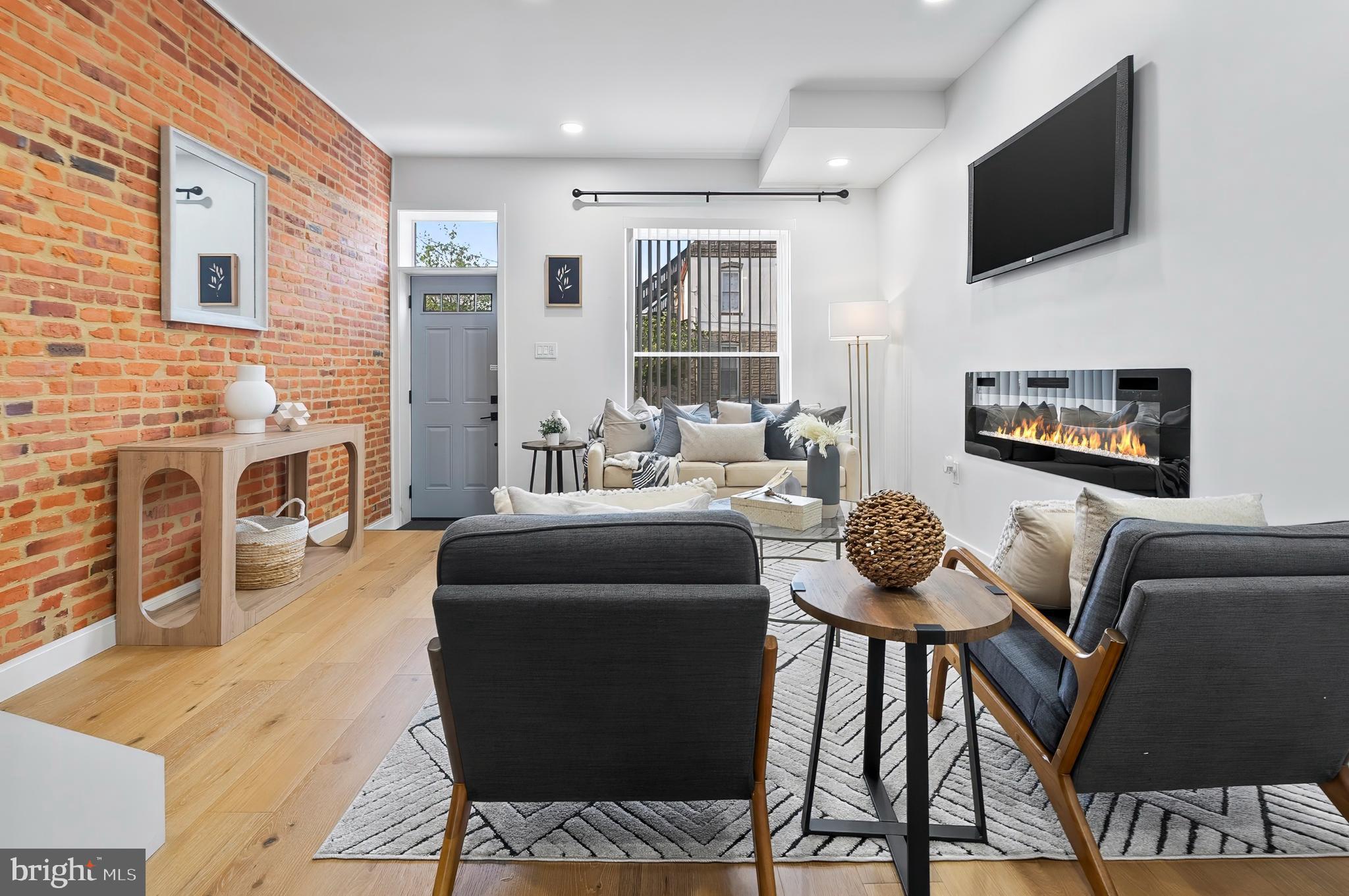 PATTERSON PARK - Residential Lease