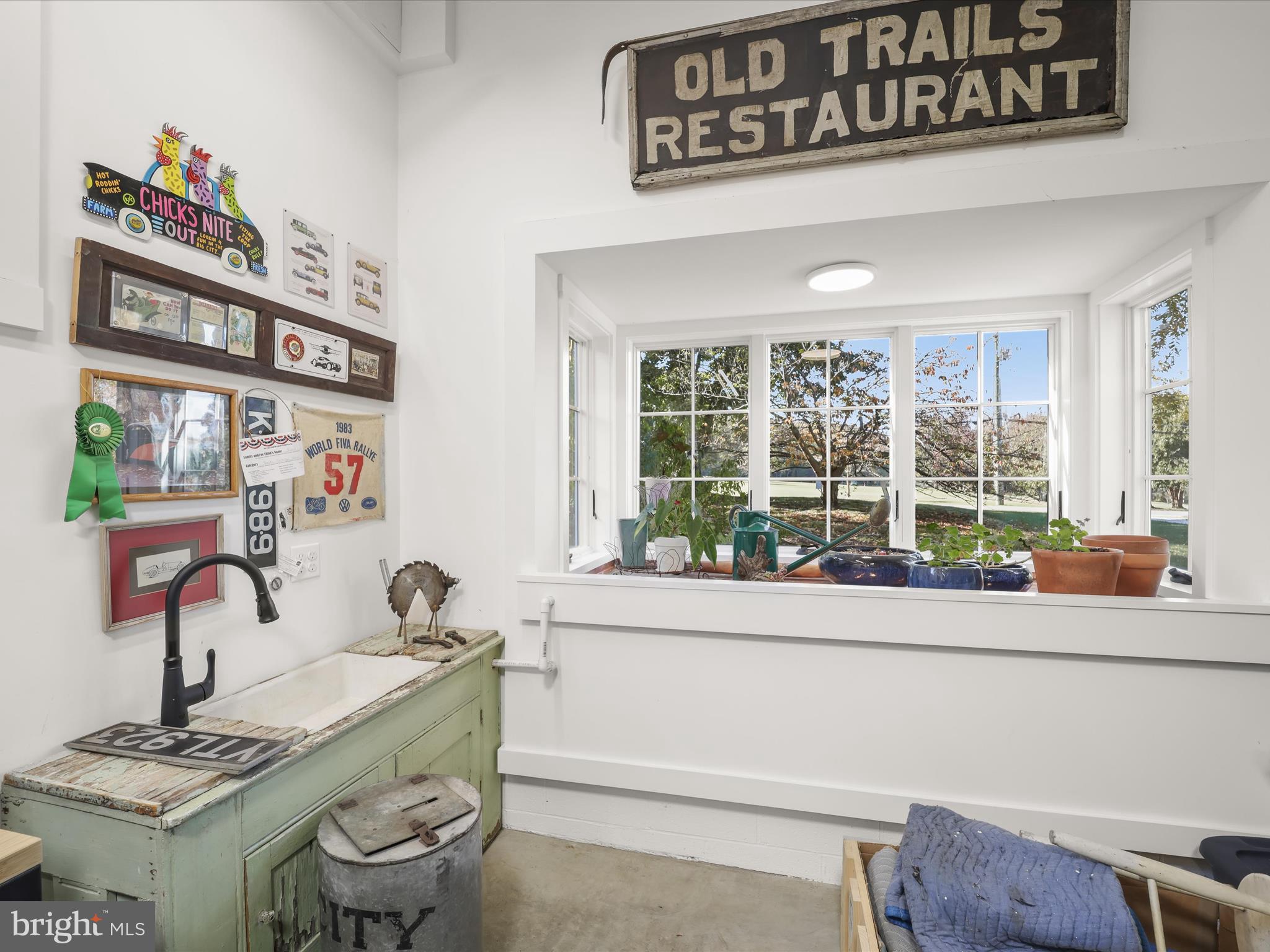 GIBSON ISLAND - Residential