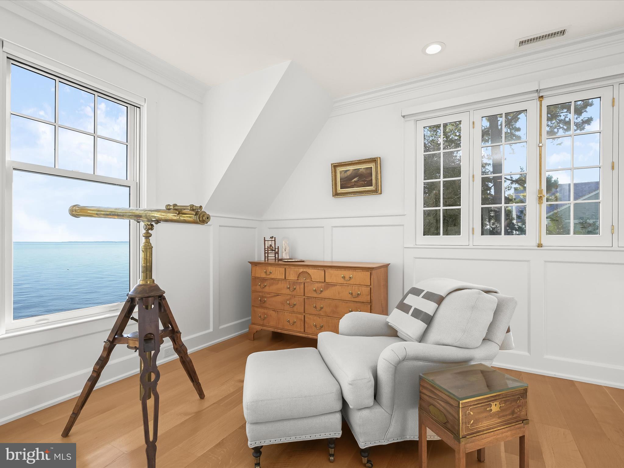 GIBSON ISLAND - Residential