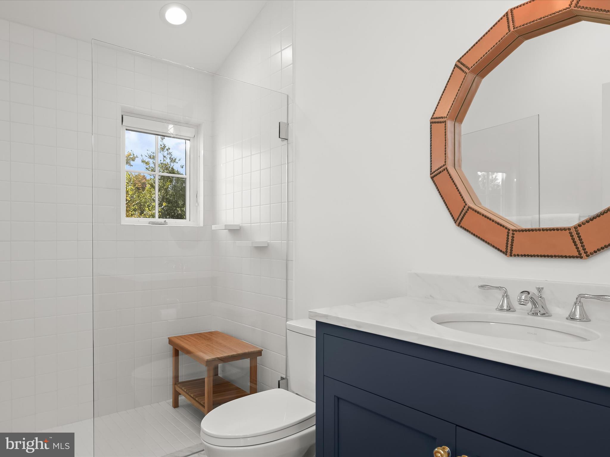 GIBSON ISLAND - Residential