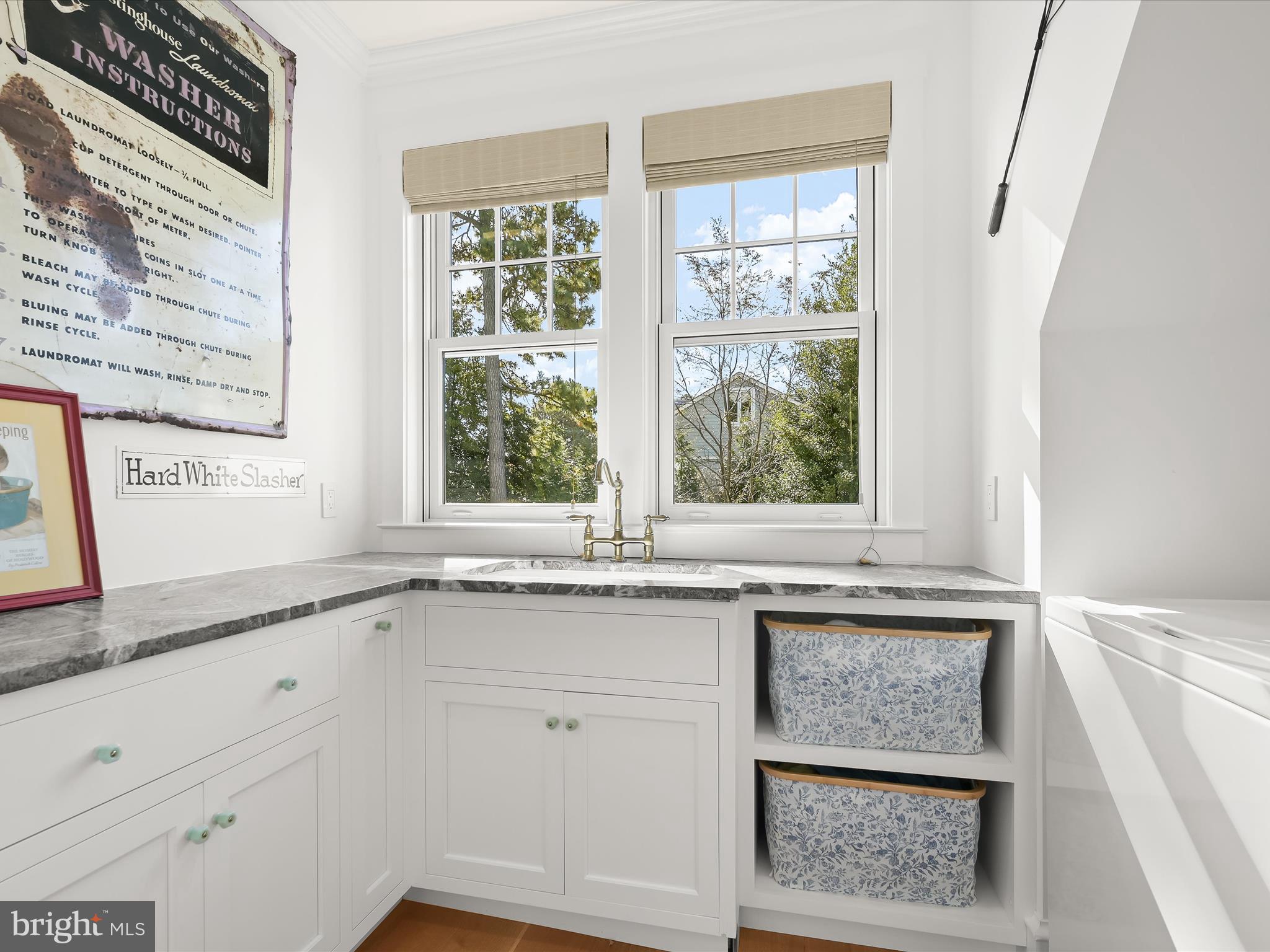 GIBSON ISLAND - Residential