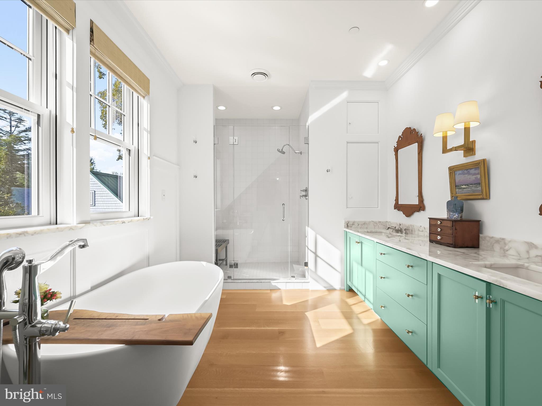 GIBSON ISLAND - Residential