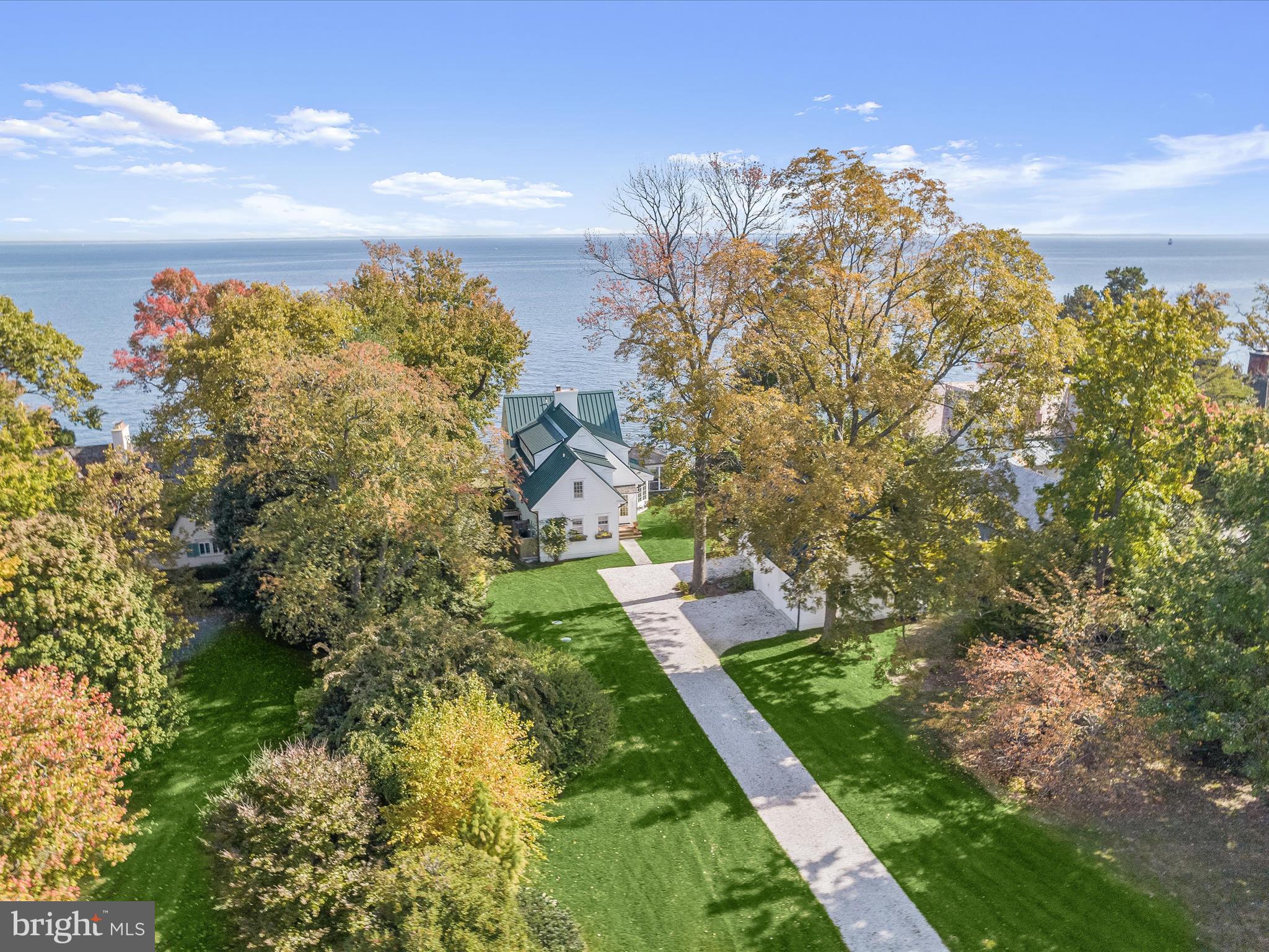 GIBSON ISLAND - Residential