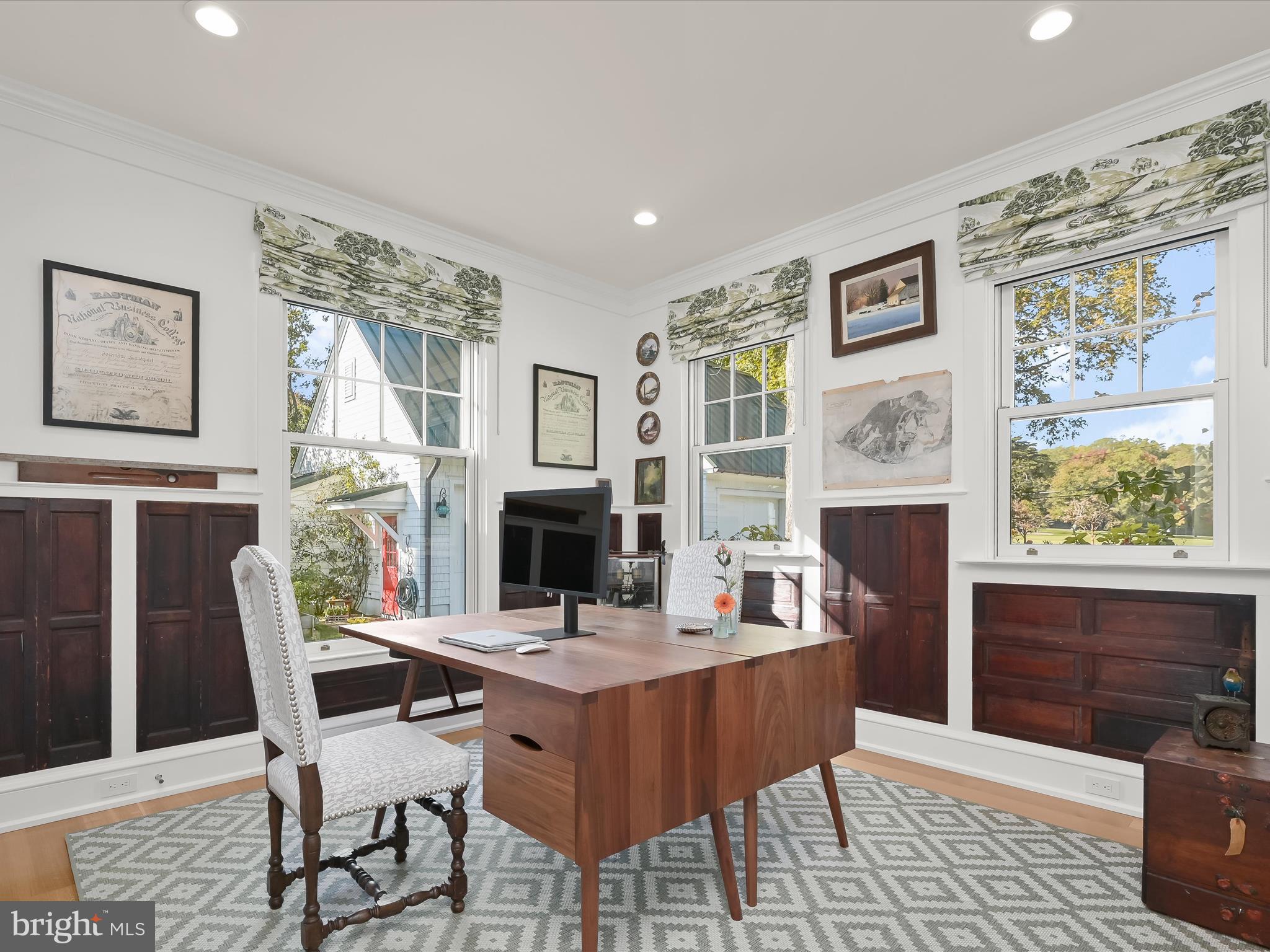 GIBSON ISLAND - Residential