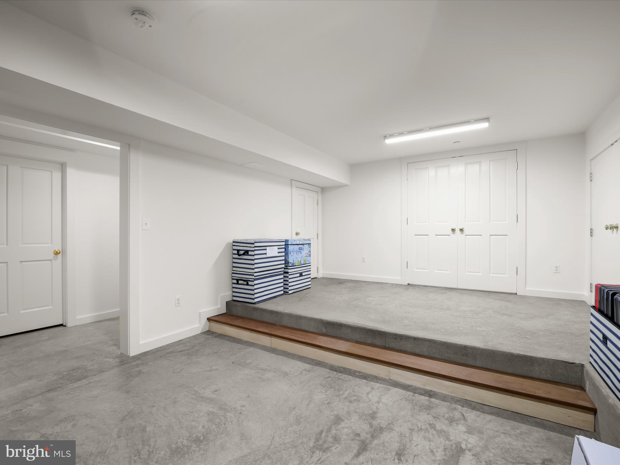 GIBSON ISLAND - Residential