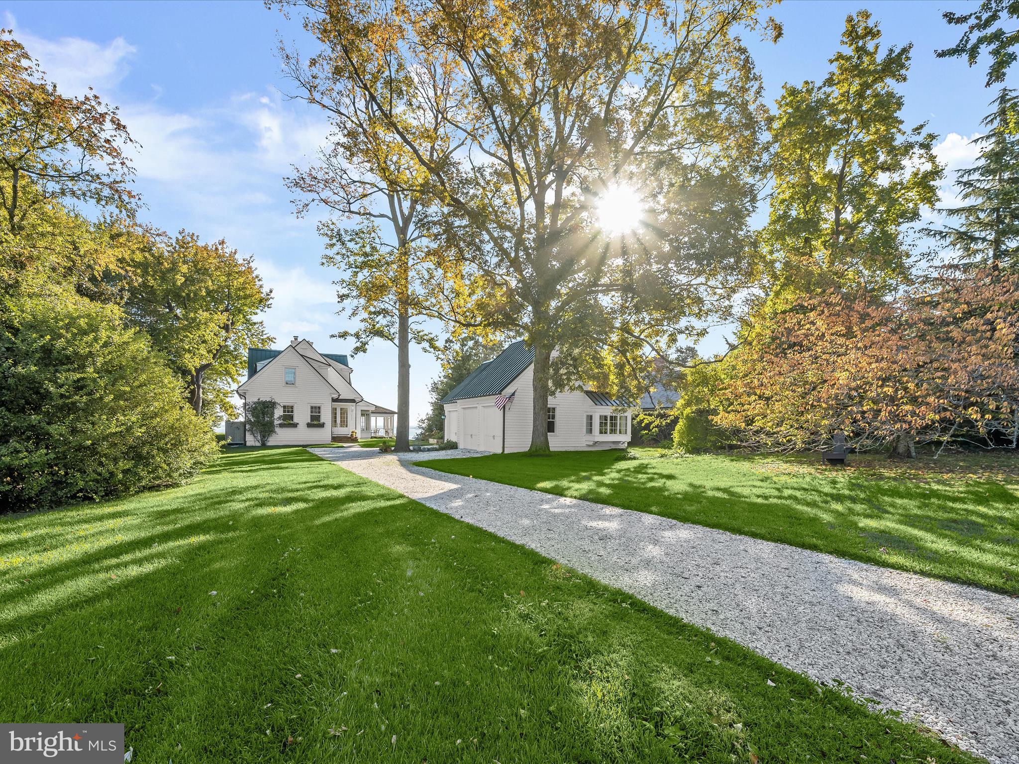 GIBSON ISLAND - Residential