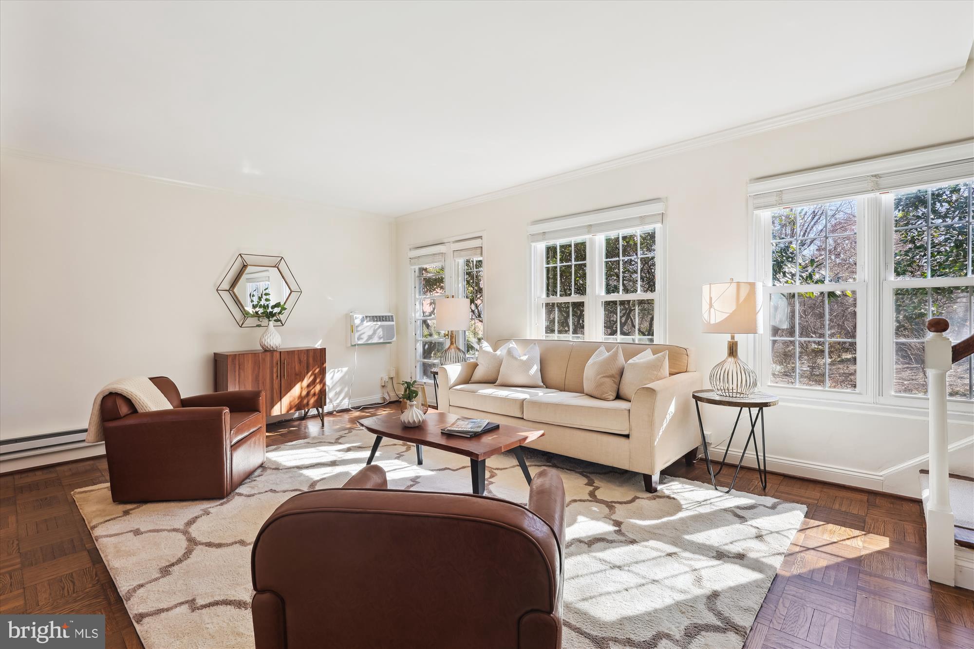 1538 MOUNT EAGLE PLACE