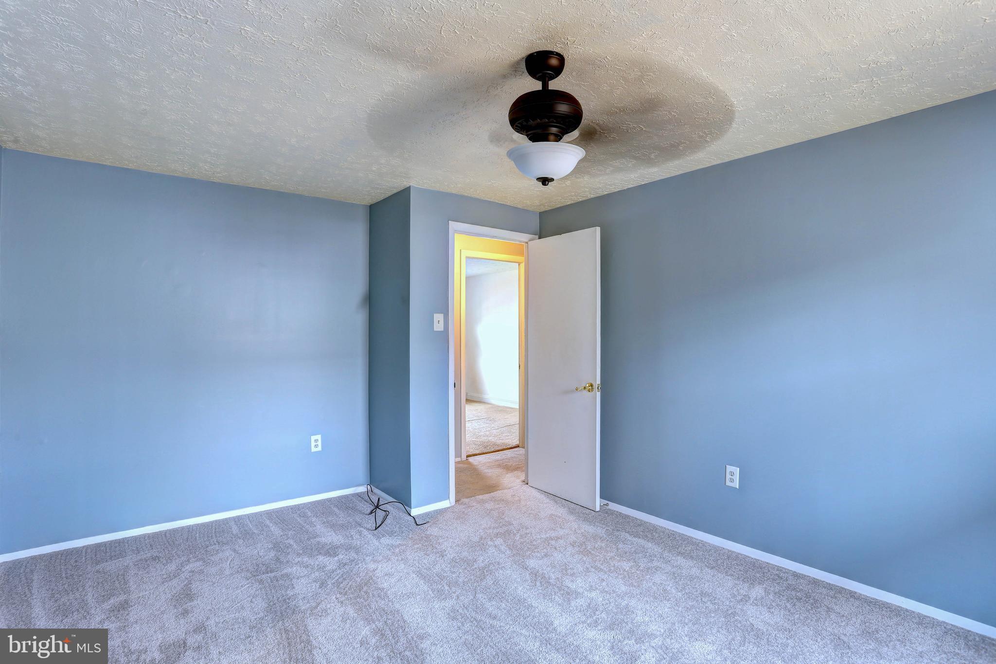 THE PROVINCES - Residential