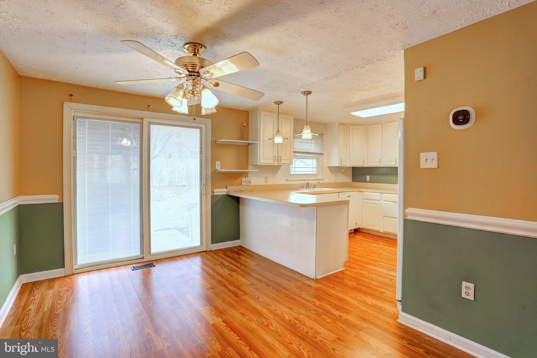 THE PROVINCES - Residential