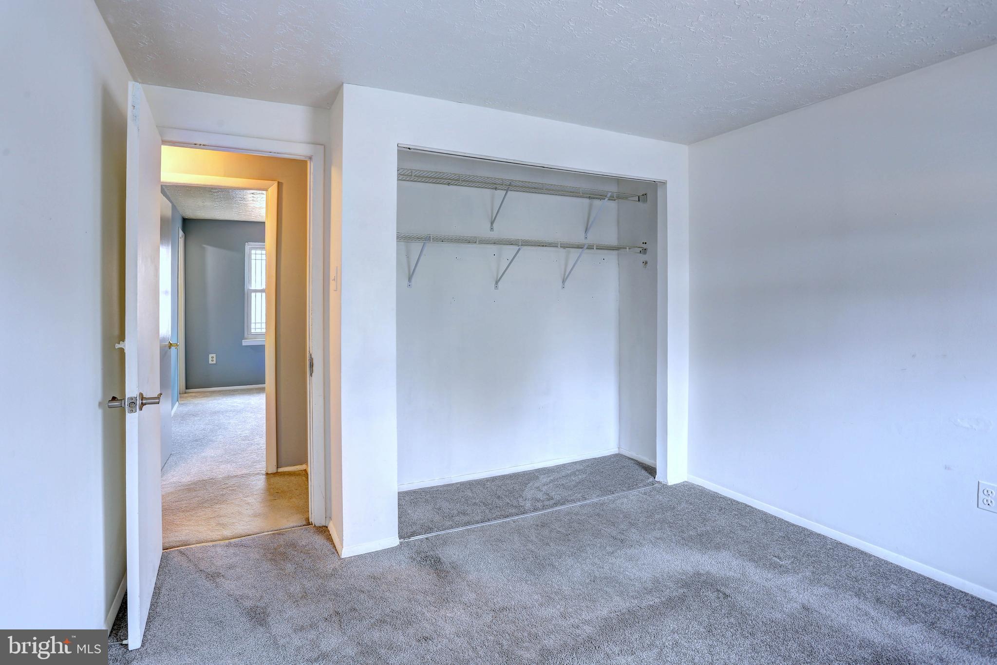 THE PROVINCES - Residential