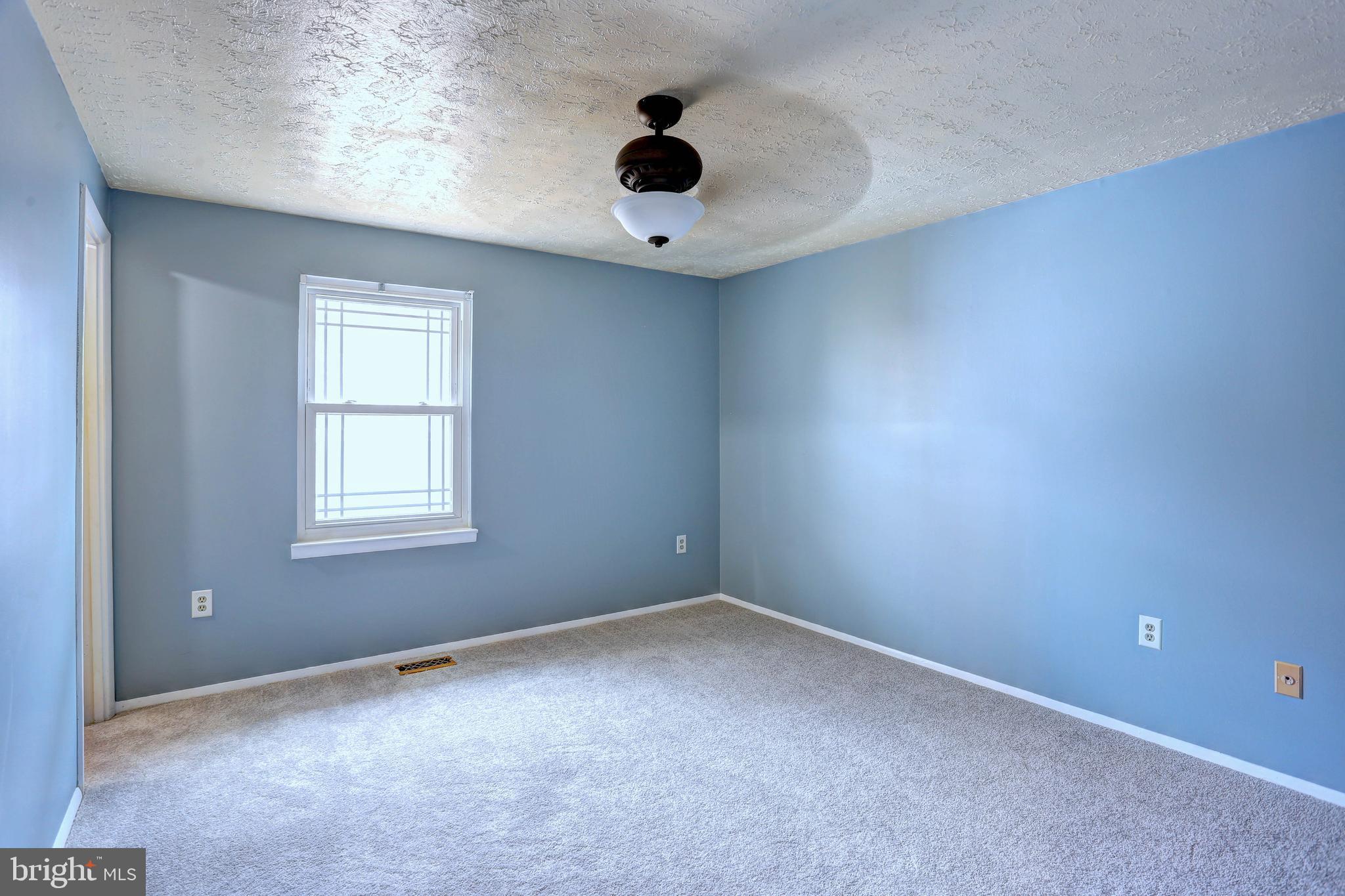 THE PROVINCES - Residential