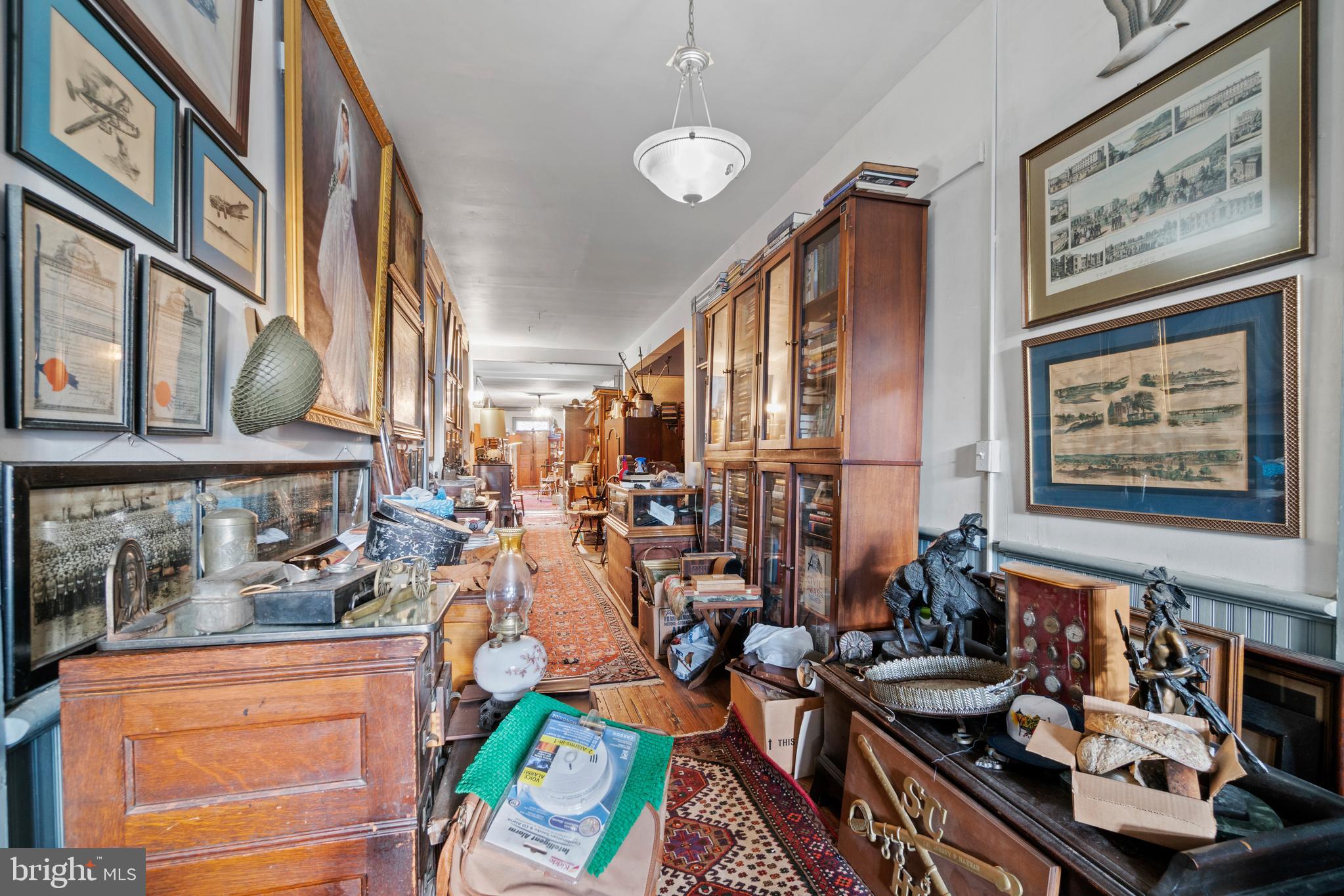 DOWNTOWN FREDERICKSBURG - Residential