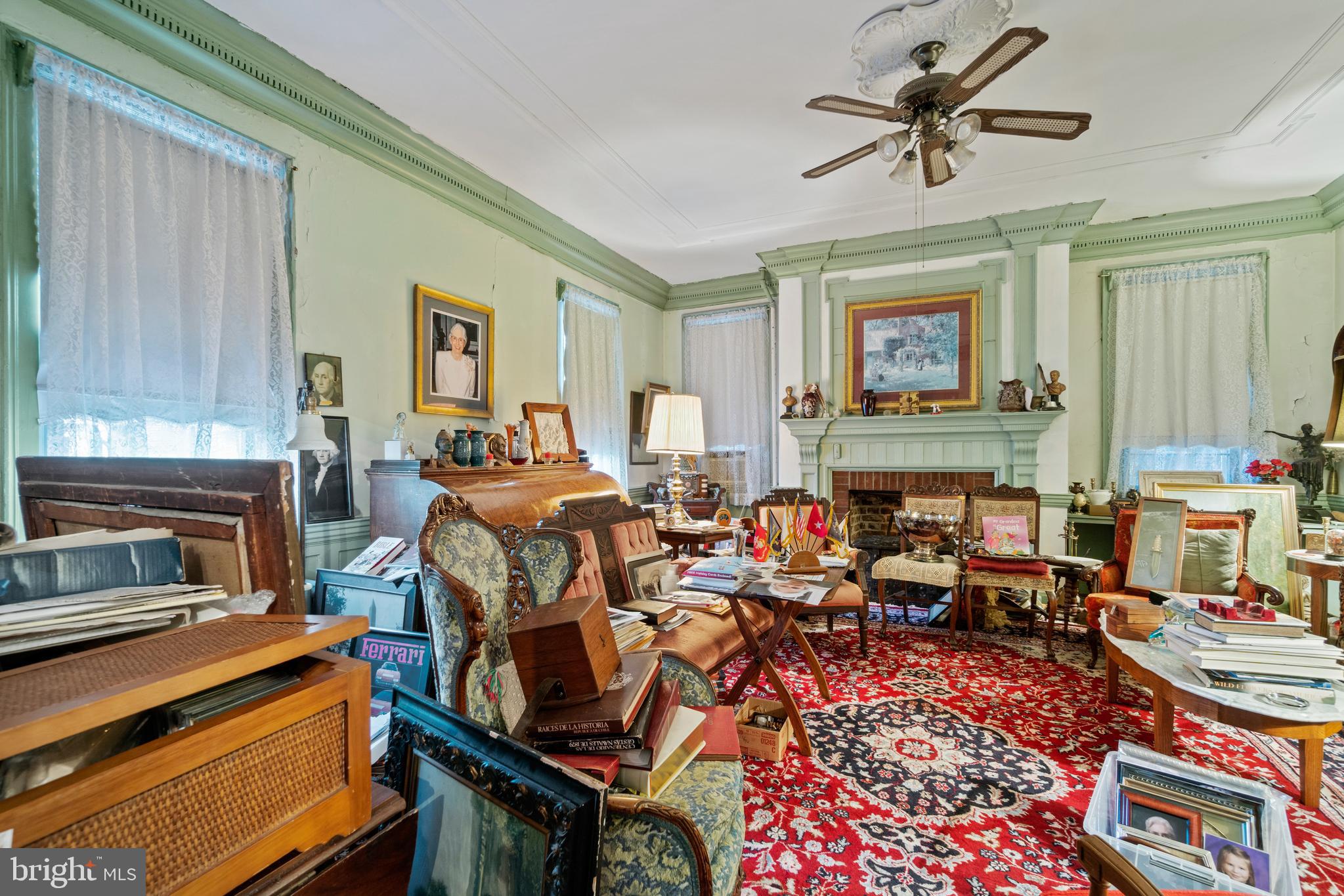 DOWNTOWN FREDERICKSBURG - Residential