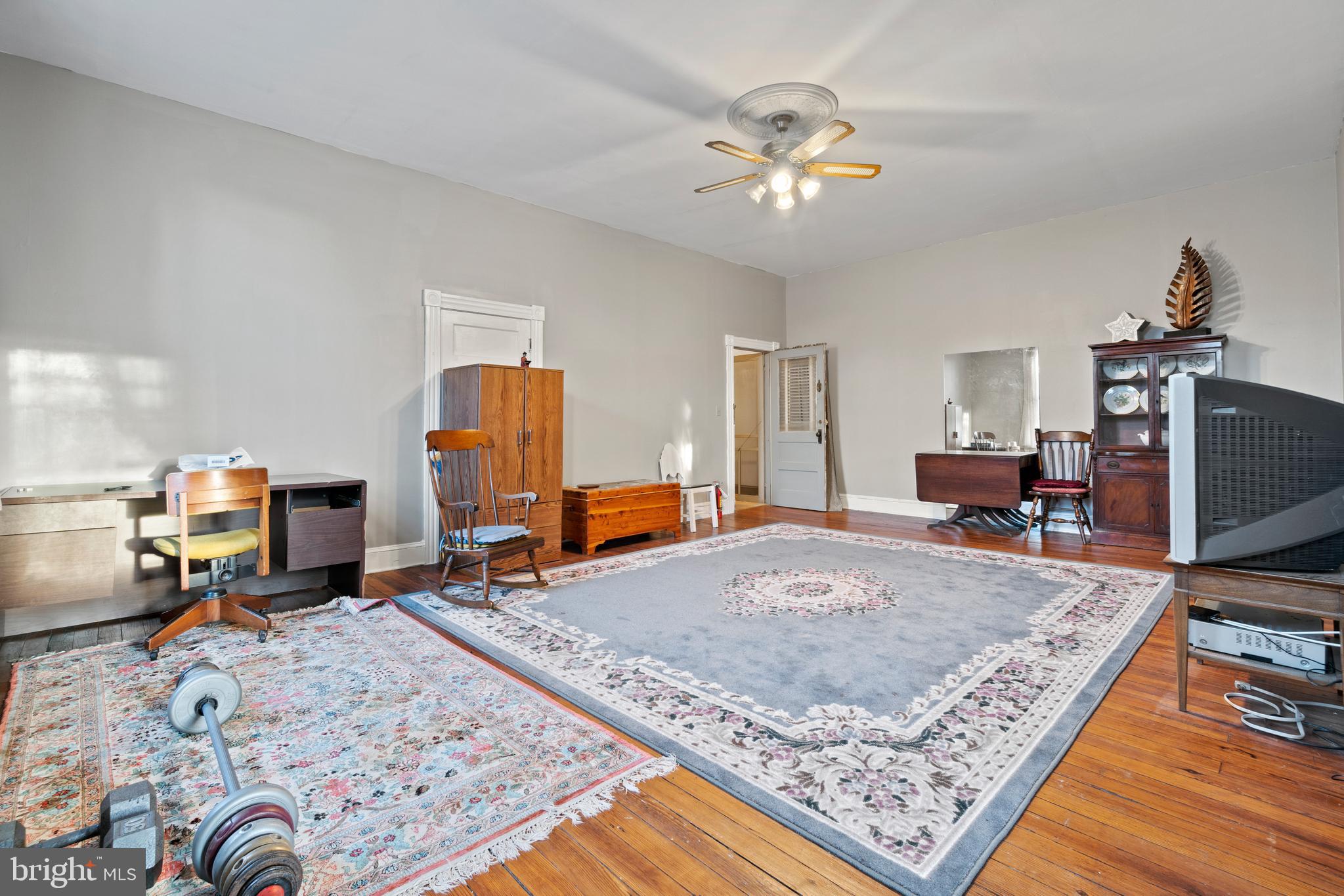 DOWNTOWN FREDERICKSBURG - Residential