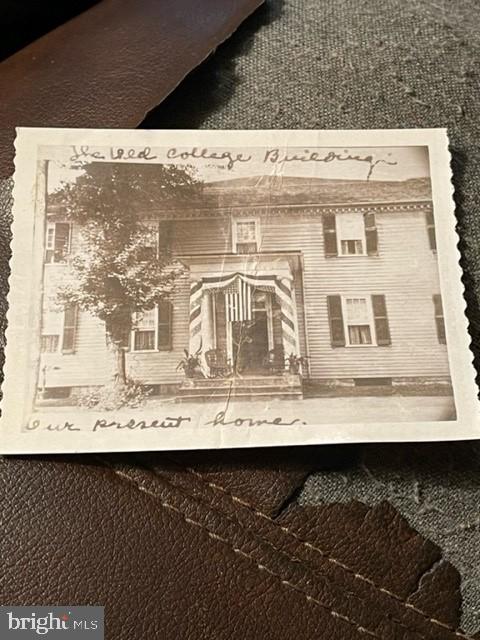 DOWNTOWN FREDERICKSBURG - Residential