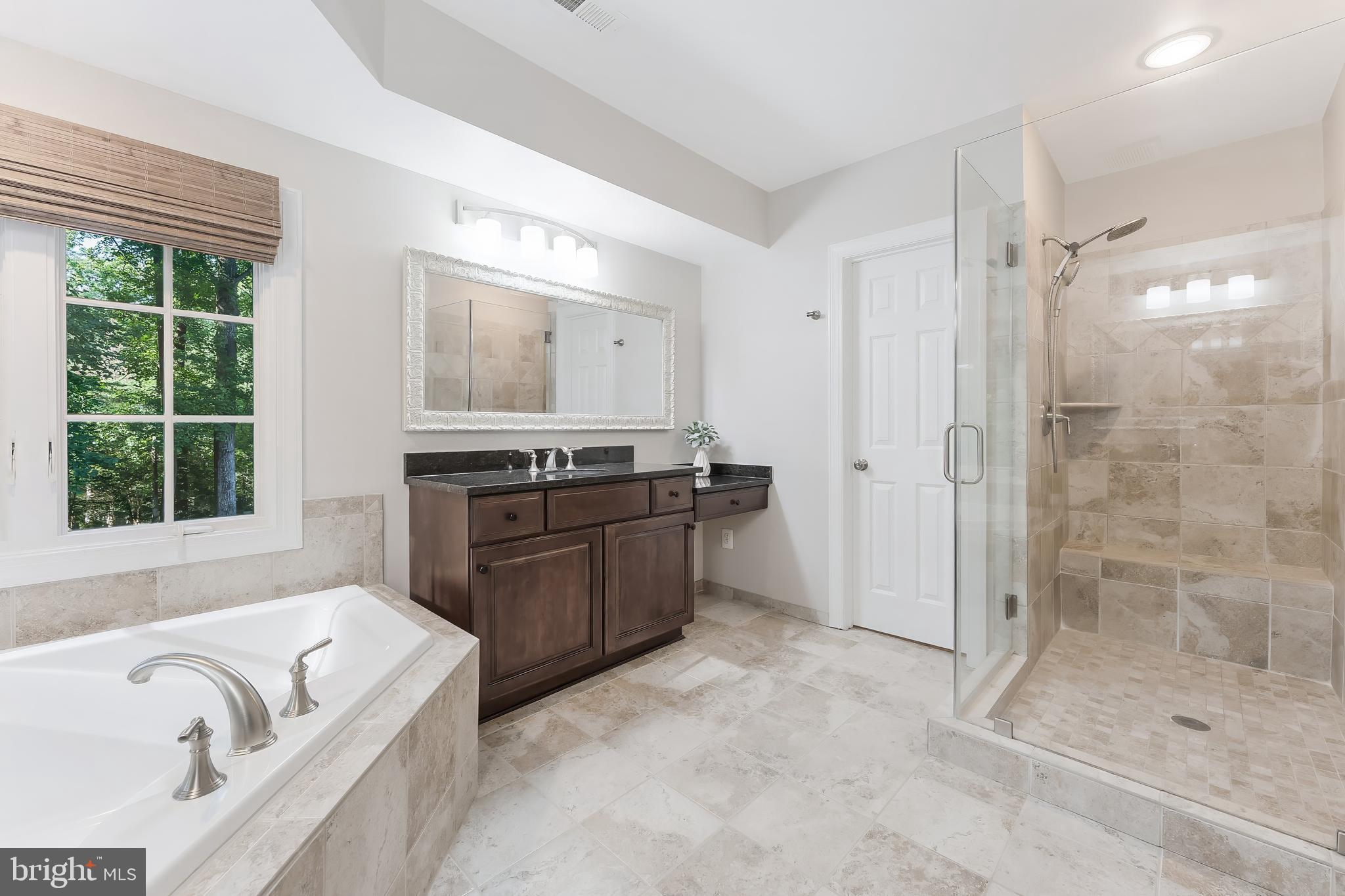 WOODSIDE ESTATES - Residential