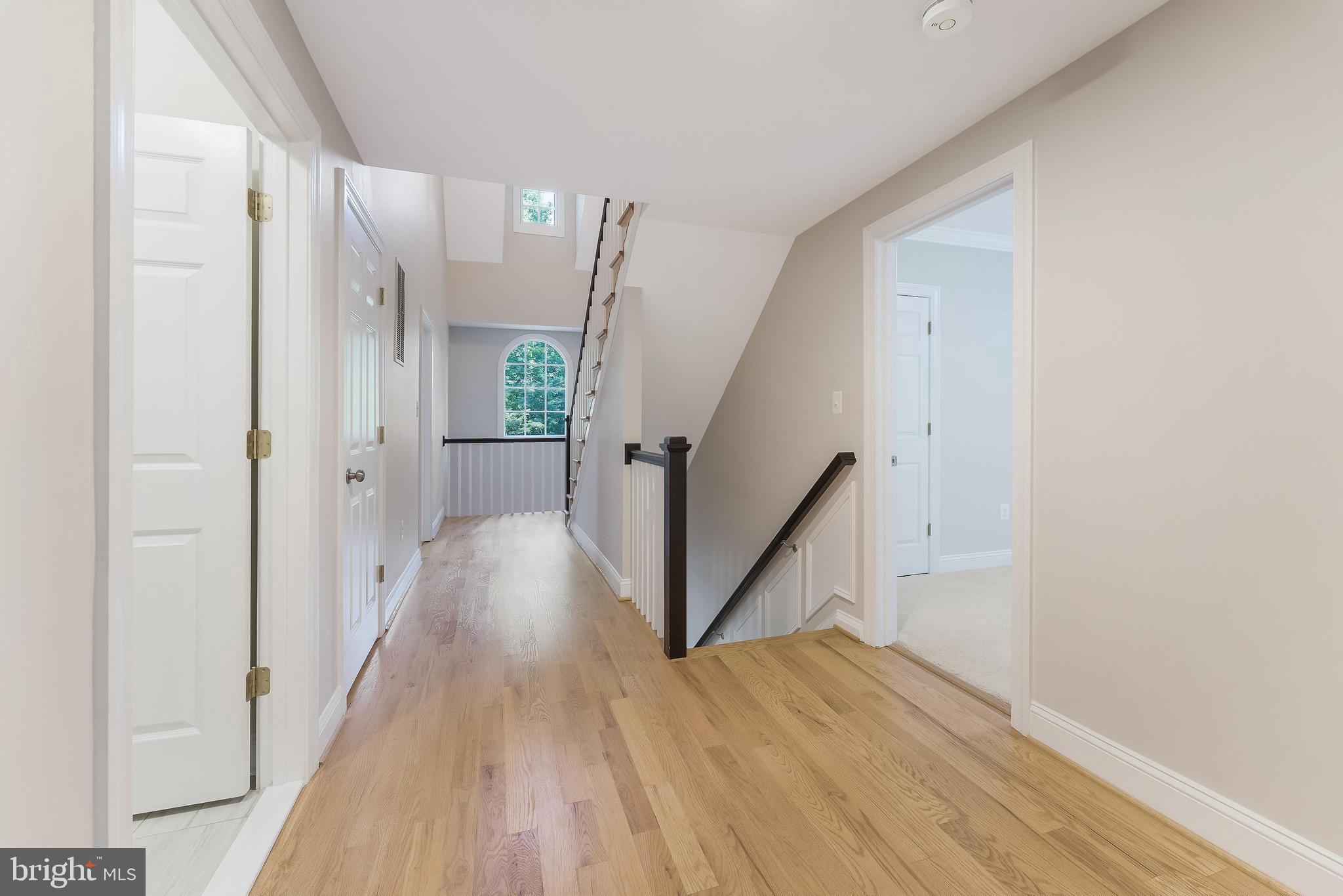 WOODSIDE ESTATES - Residential