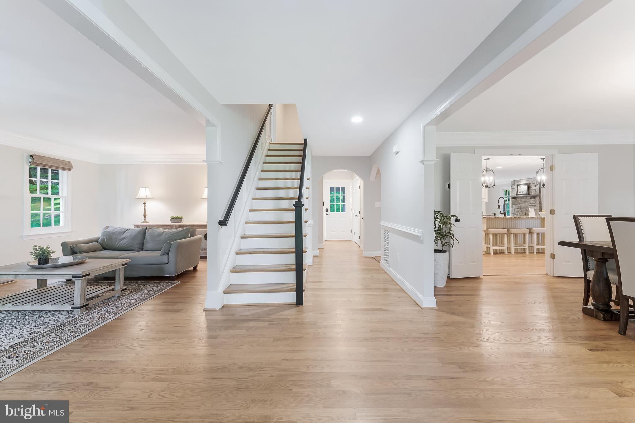 WOODSIDE ESTATES - Residential