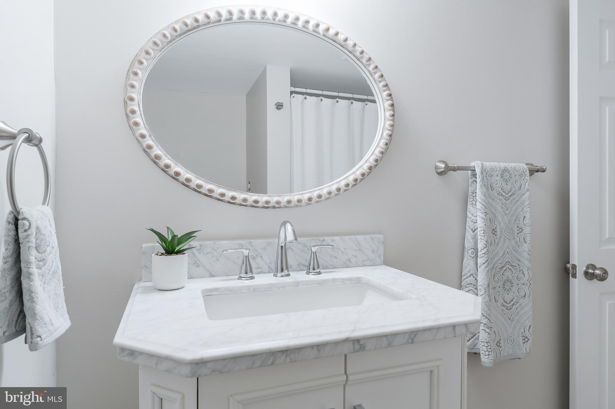 WOODSIDE ESTATES - Residential