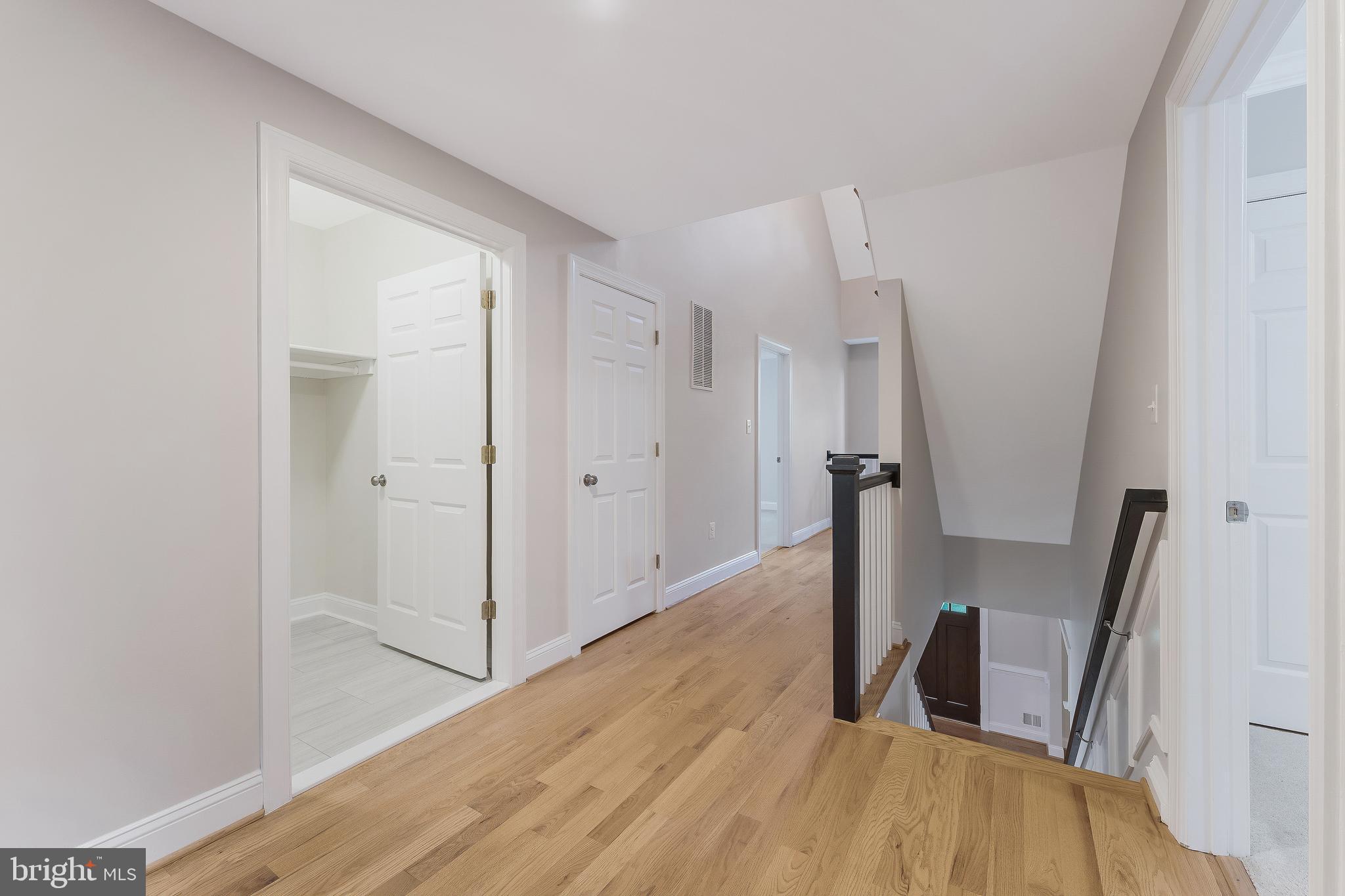 WOODSIDE ESTATES - Residential