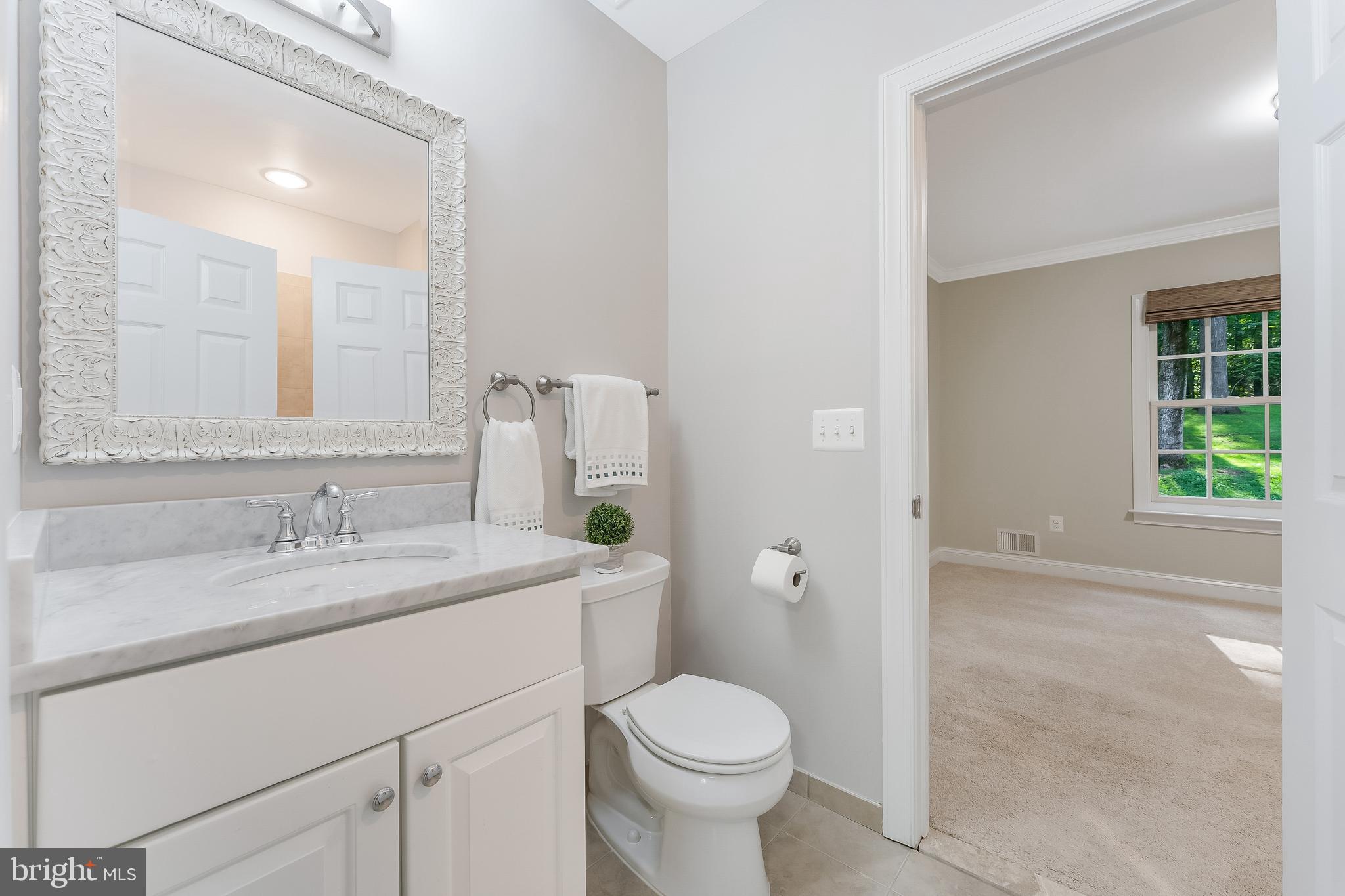 WOODSIDE ESTATES - Residential