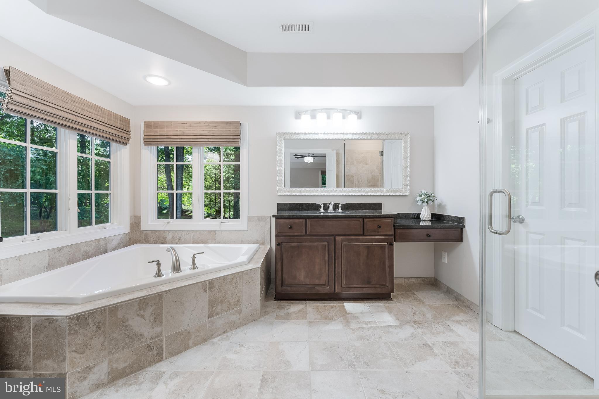 WOODSIDE ESTATES - Residential