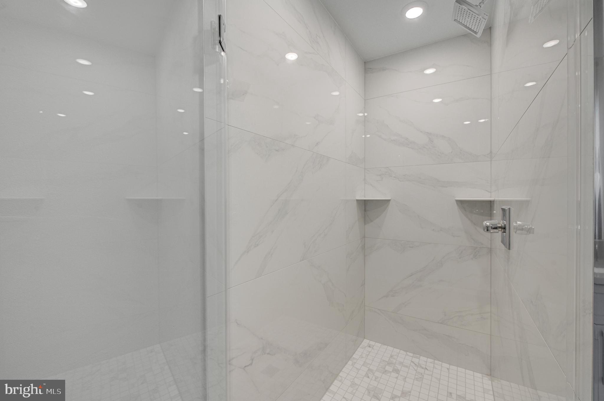 NEWBOLD - Residential Lease