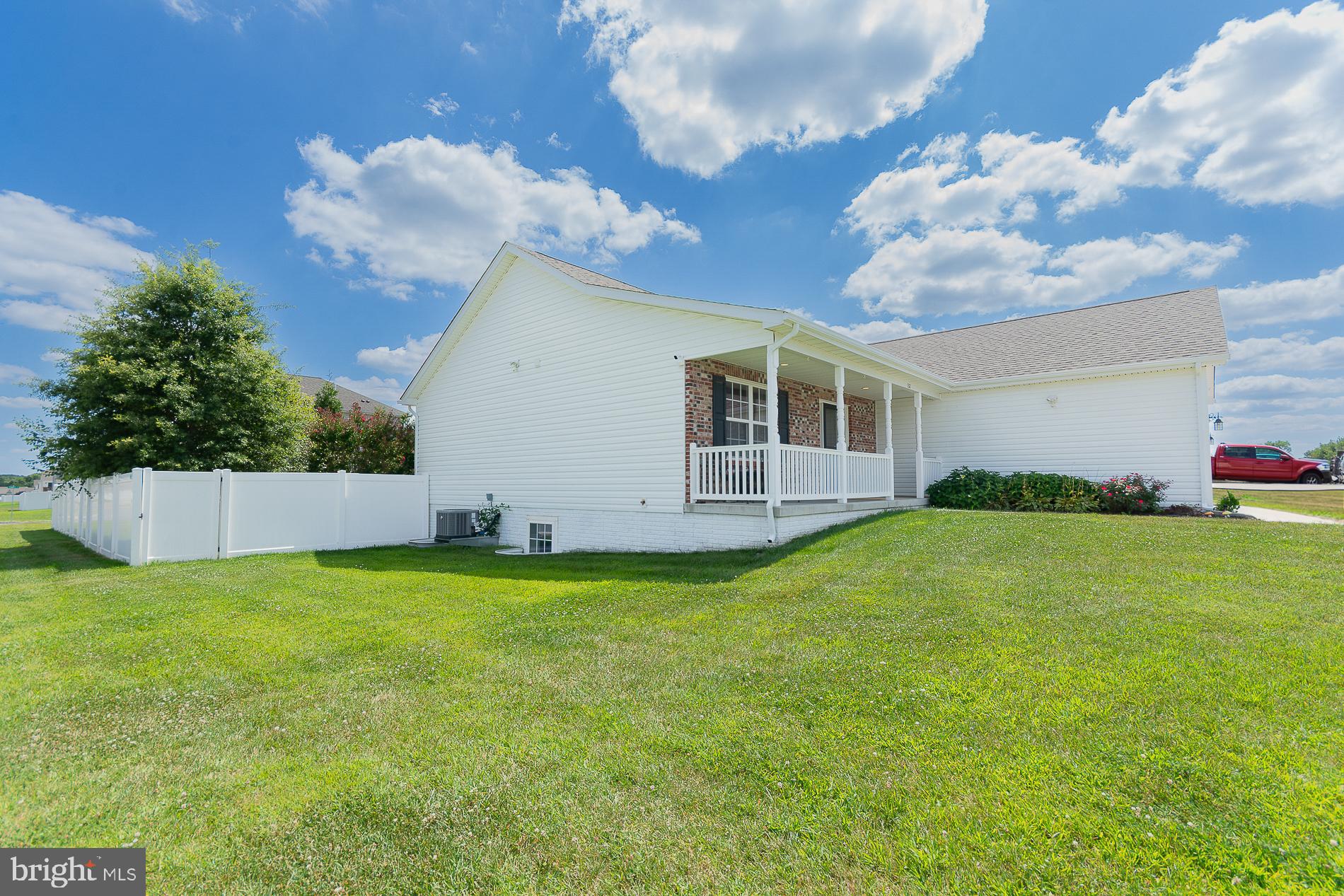 HERITAGE HILLS - Residential