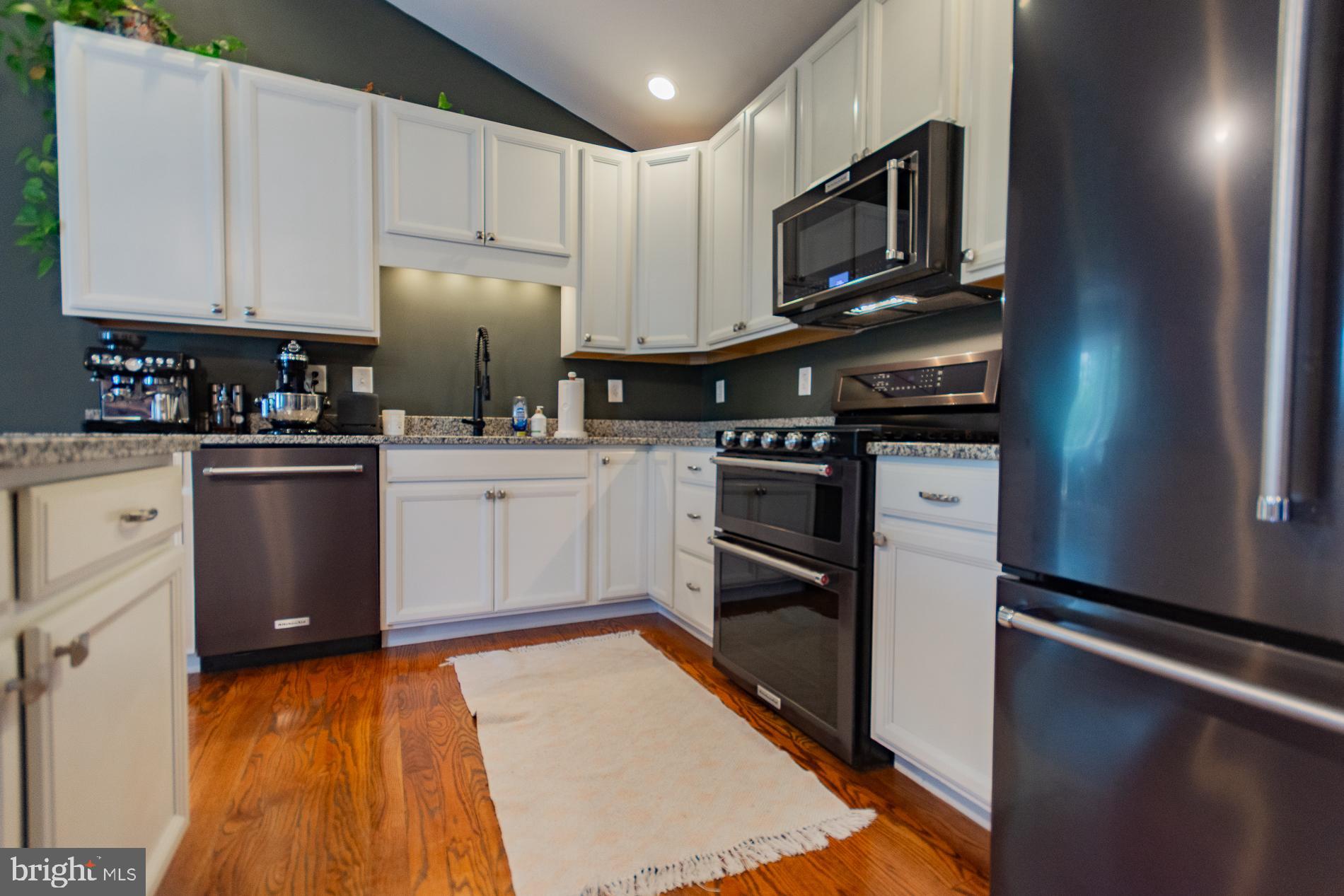 HERITAGE HILLS - Residential