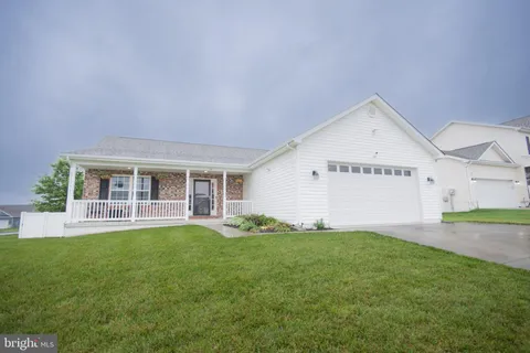 132 Obadiah Drive, Martinsburg, WV MLS: WVBE2039916