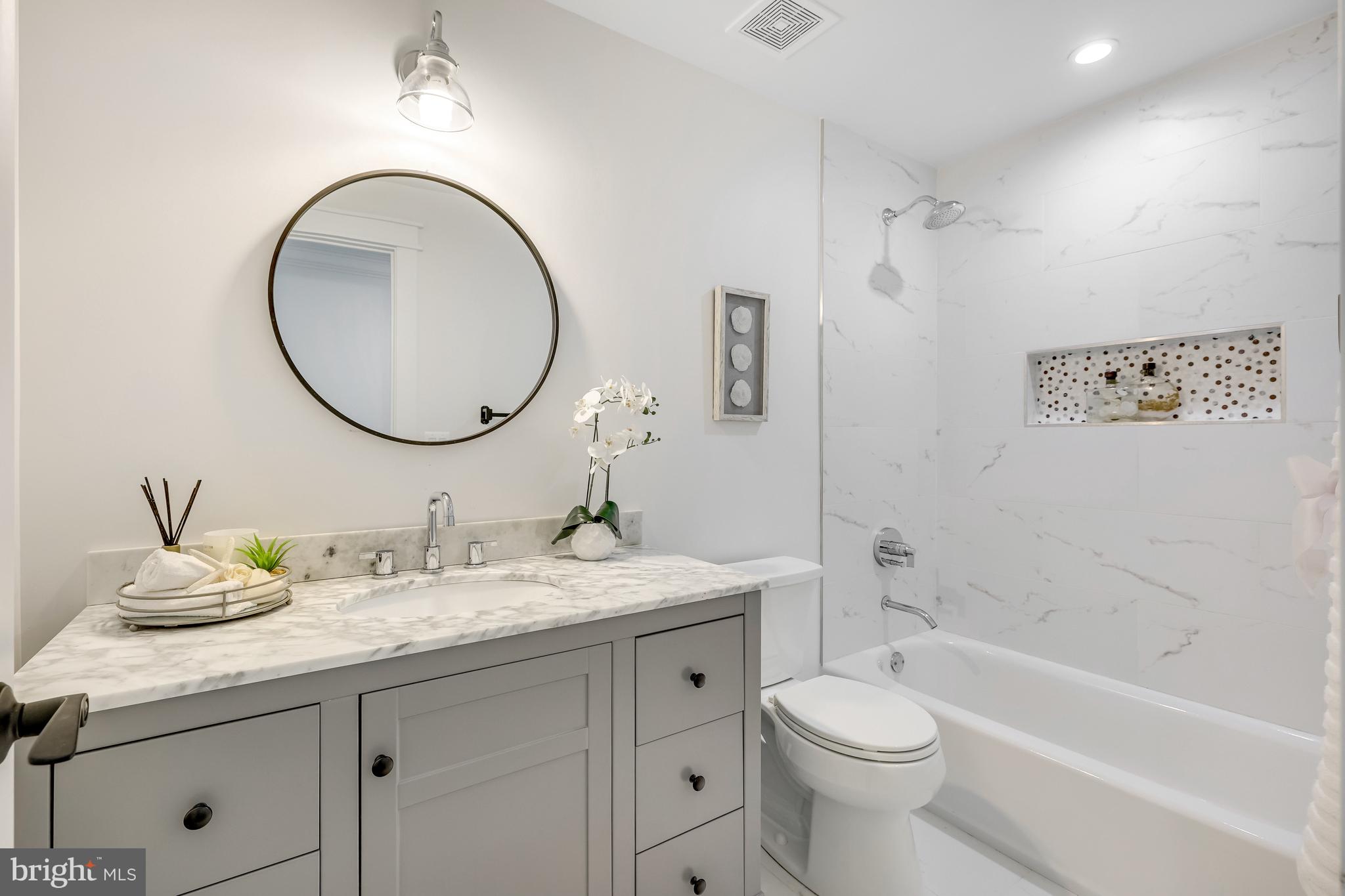 OLIVER ESTATES - Residential