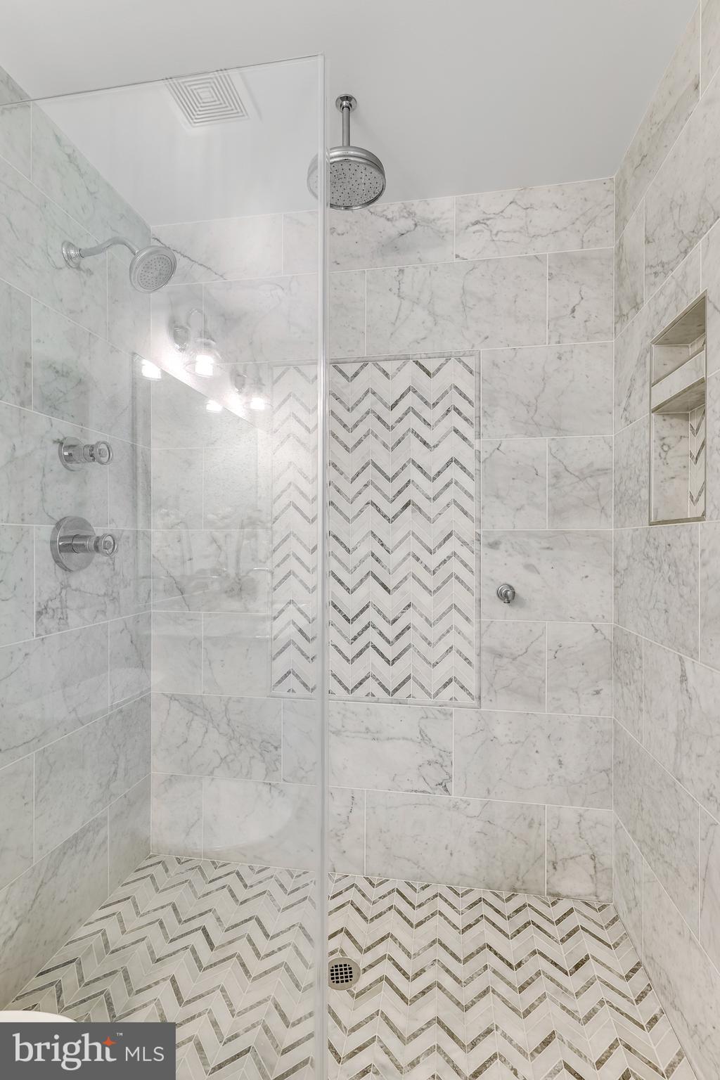 OLIVER ESTATES - Residential