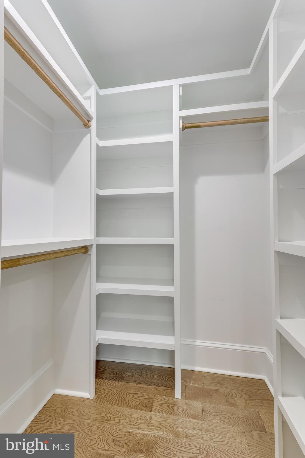 OLIVER ESTATES - Residential