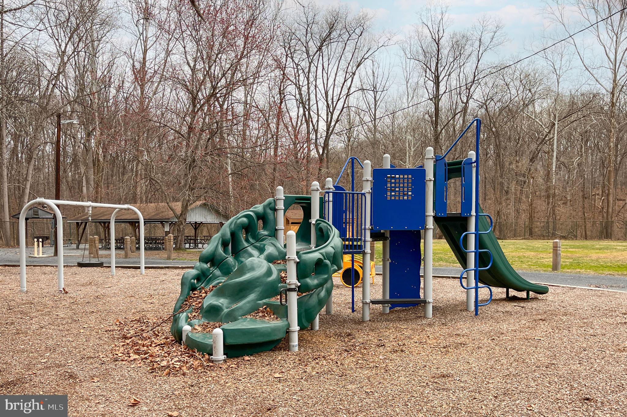 FOX HILLS - Residential