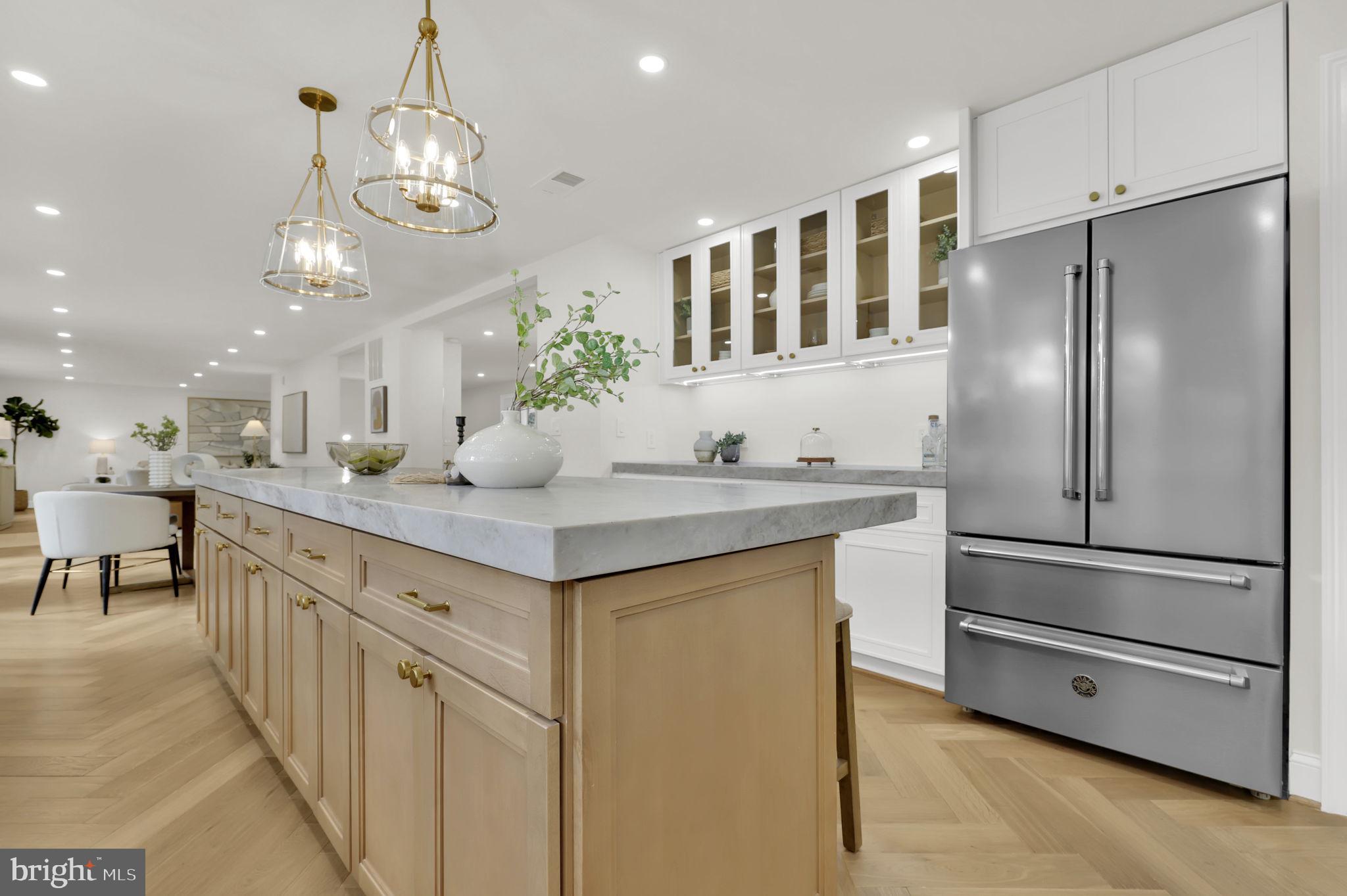 FOX HILLS - Residential