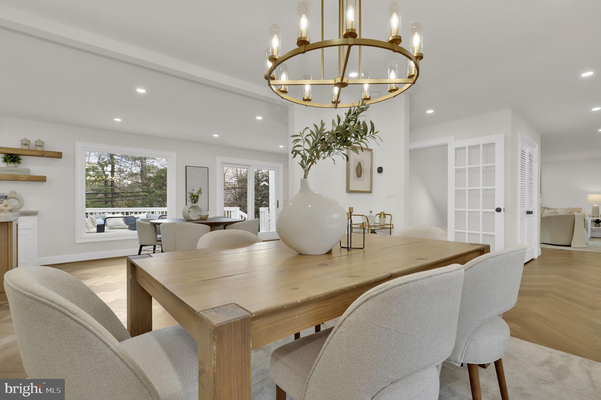 FOX HILLS - Residential