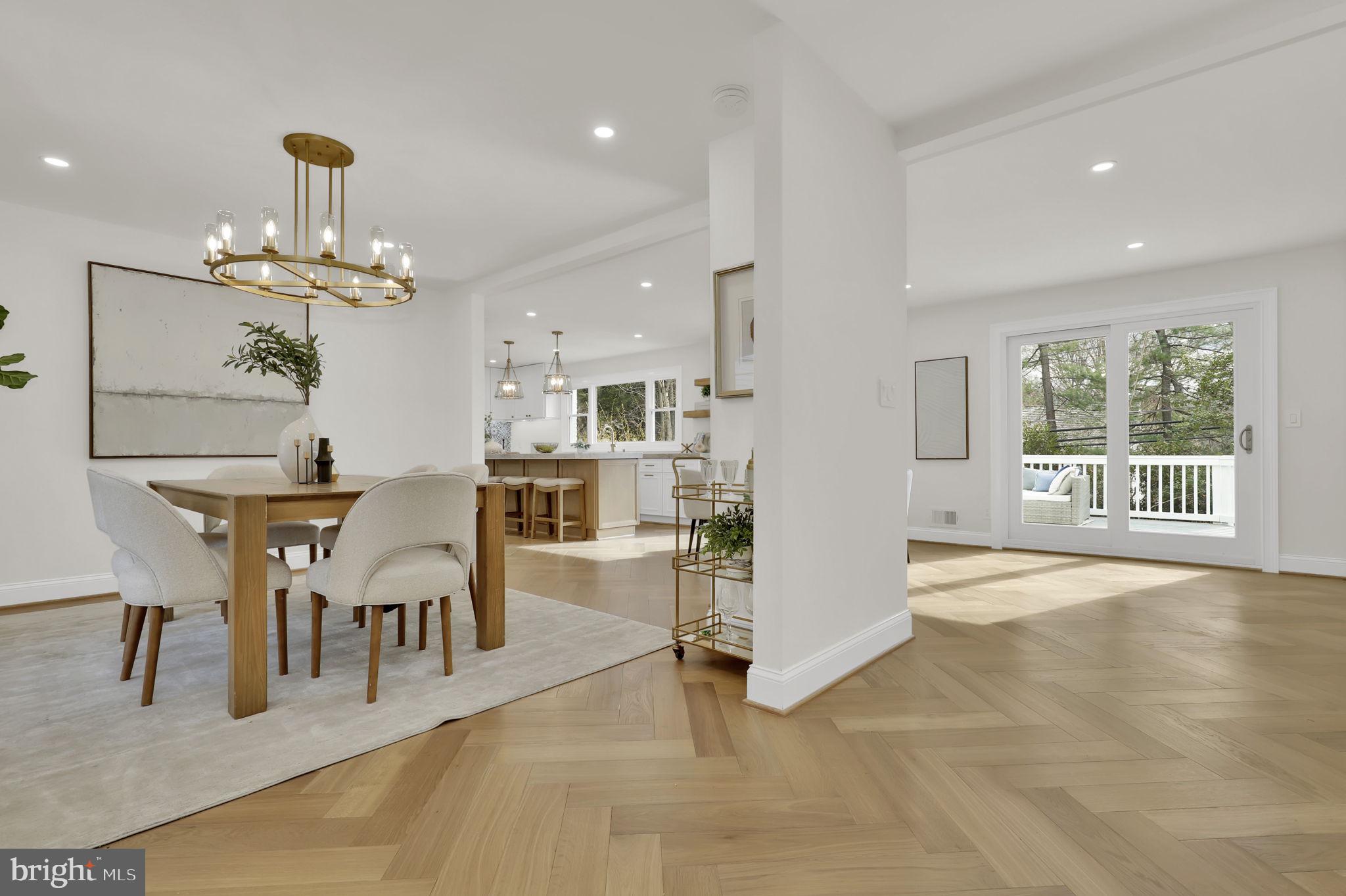 FOX HILLS - Residential