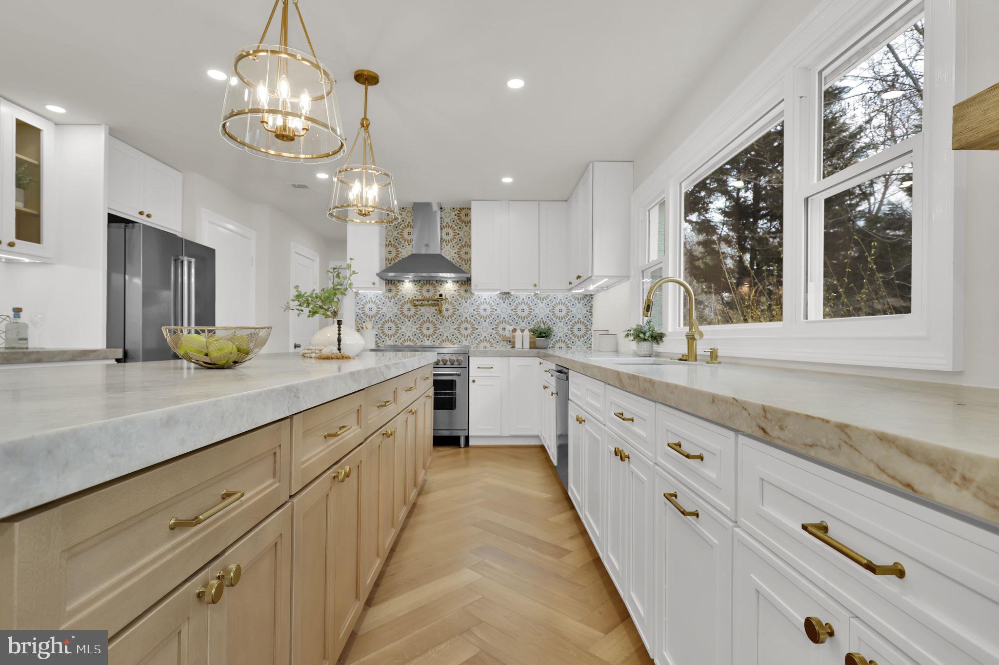 FOX HILLS - Residential