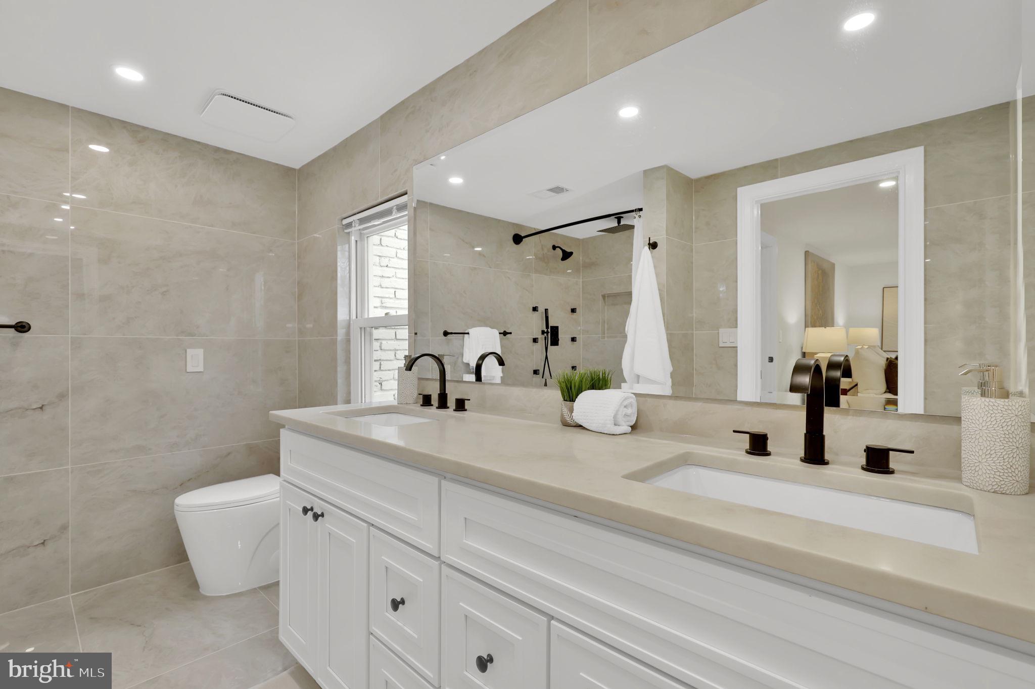 FOX HILLS - Residential