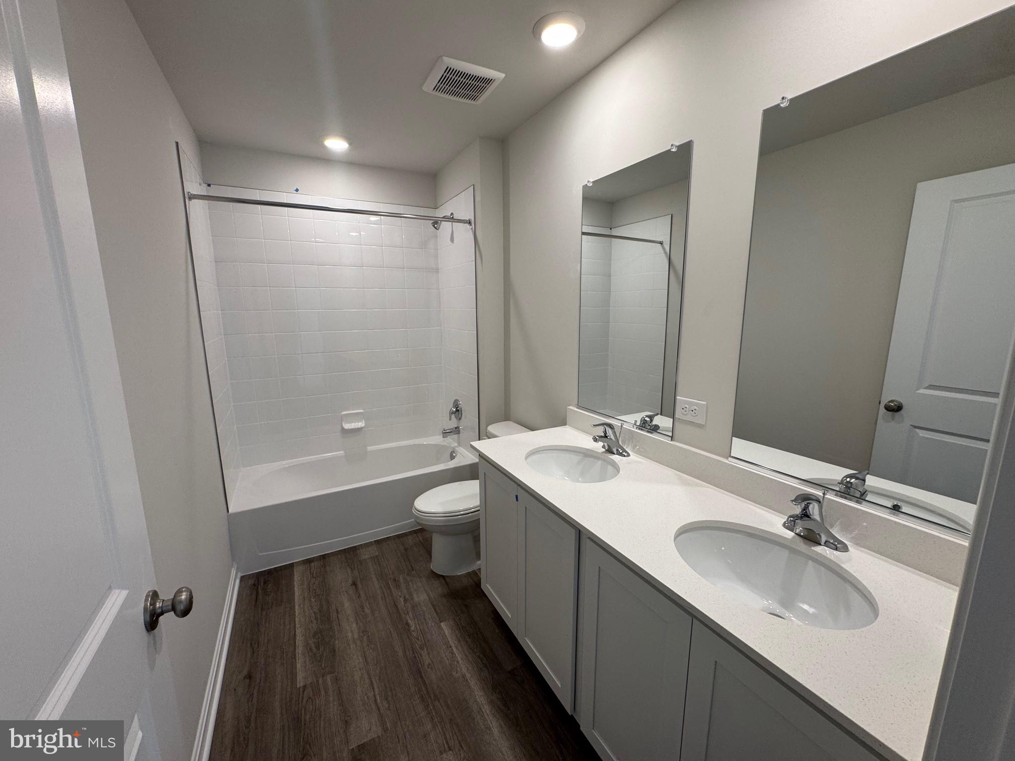 STONECREST - Residential