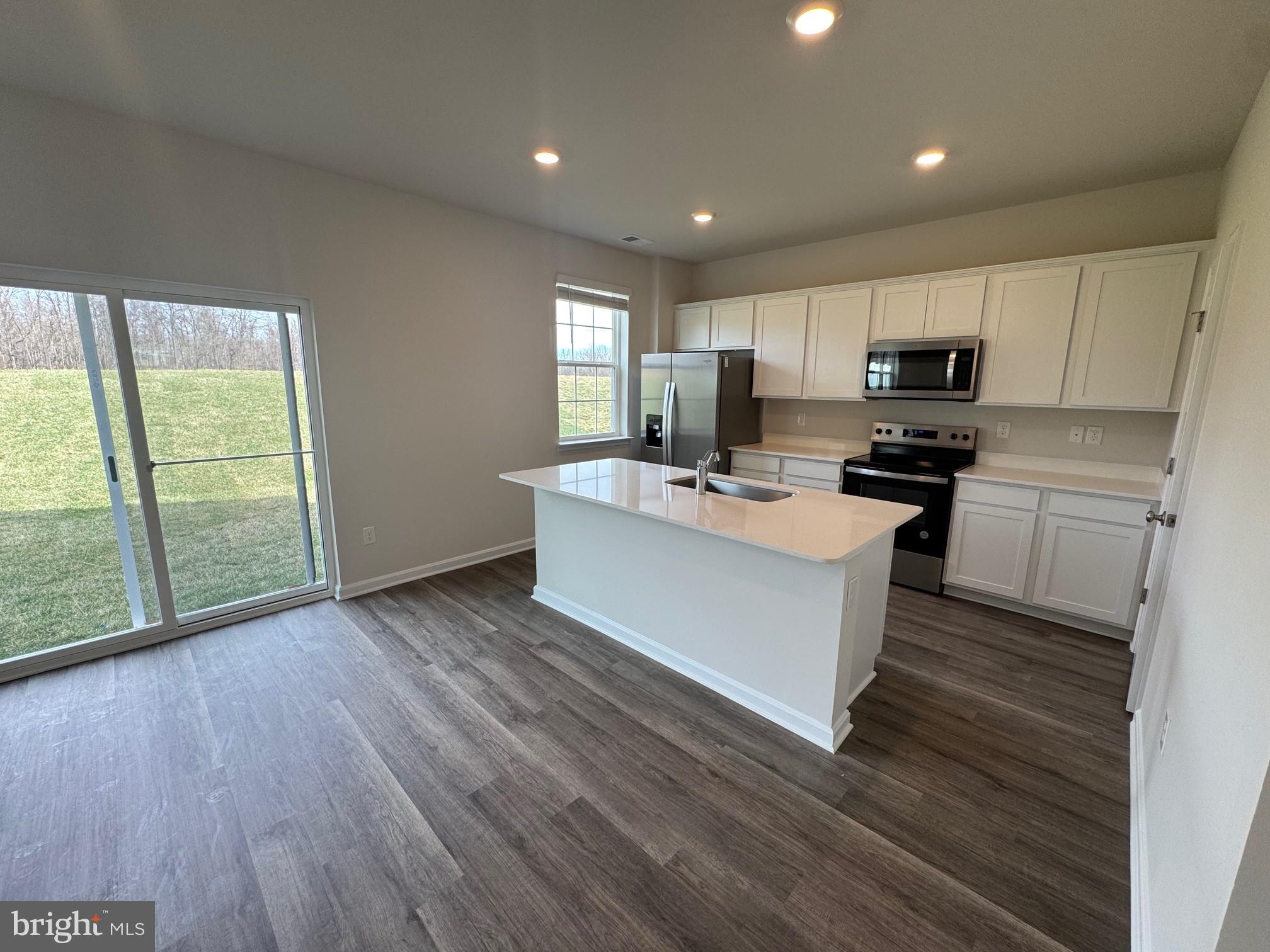 STONECREST - Residential