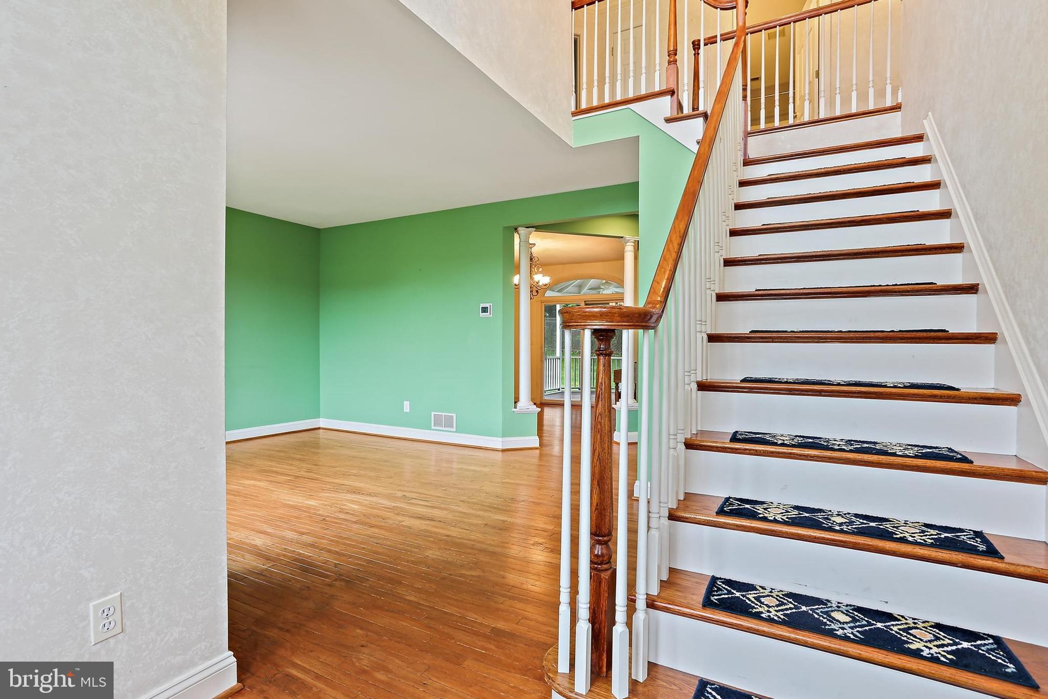 350 REAMS COURT