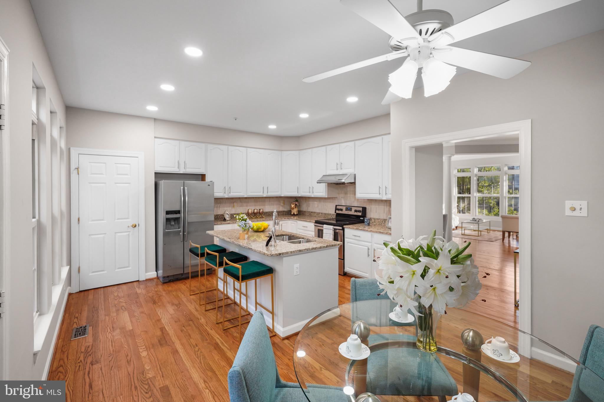 WILLOWS OF POTOMAC - Residential