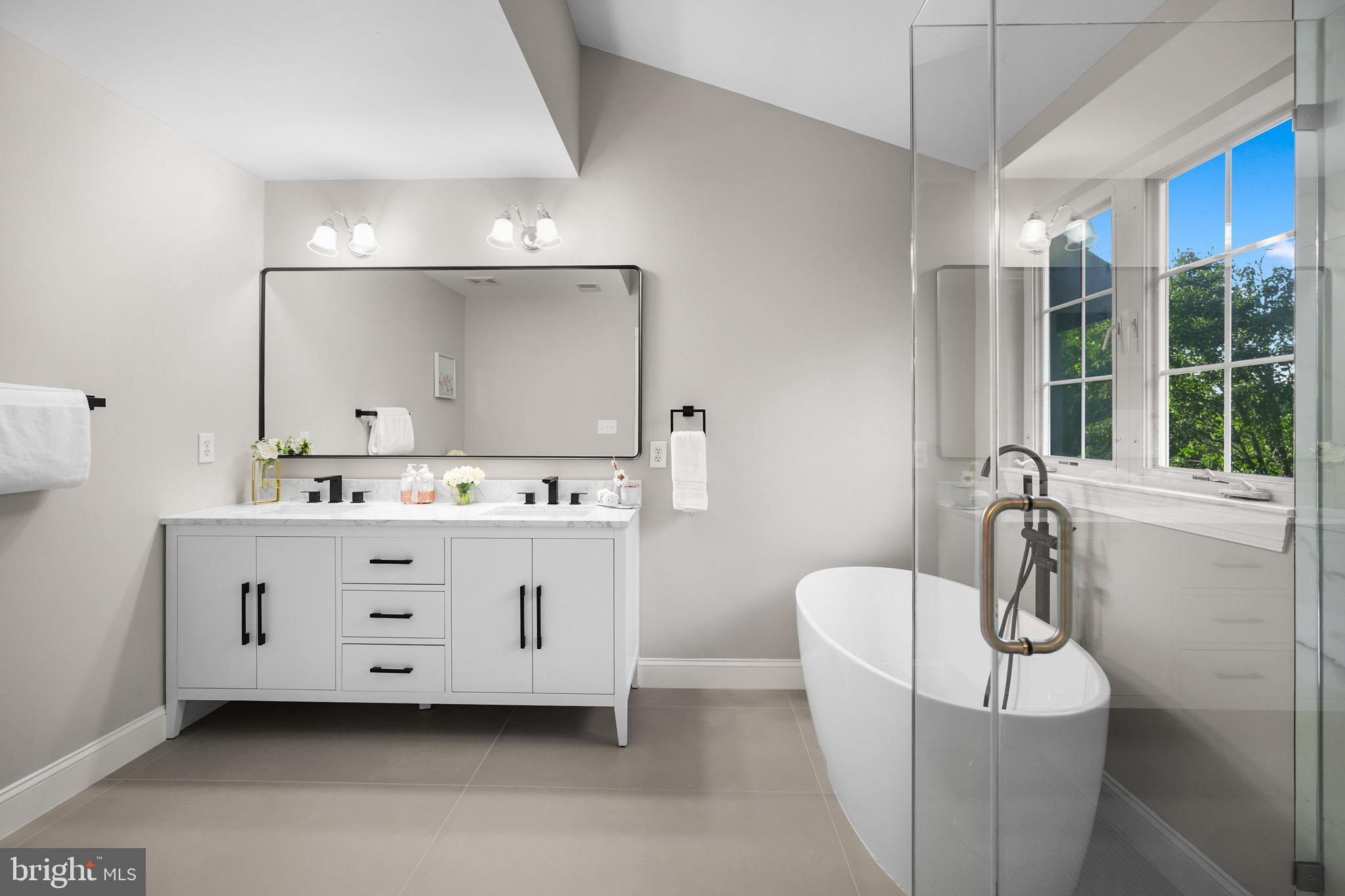 WILLOWS OF POTOMAC - Residential