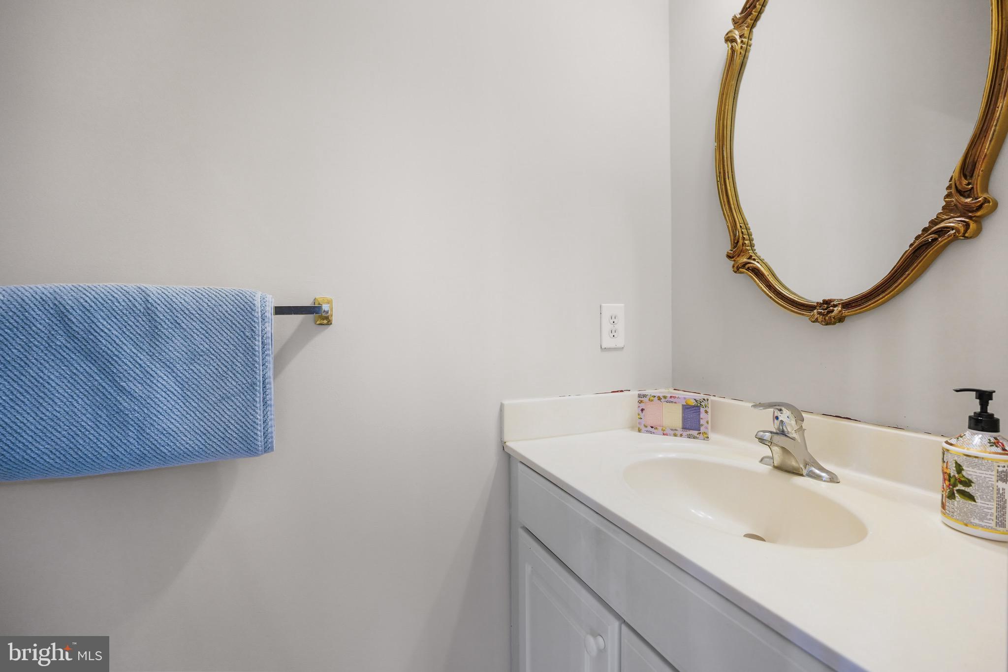 WILLOWS OF POTOMAC - Residential